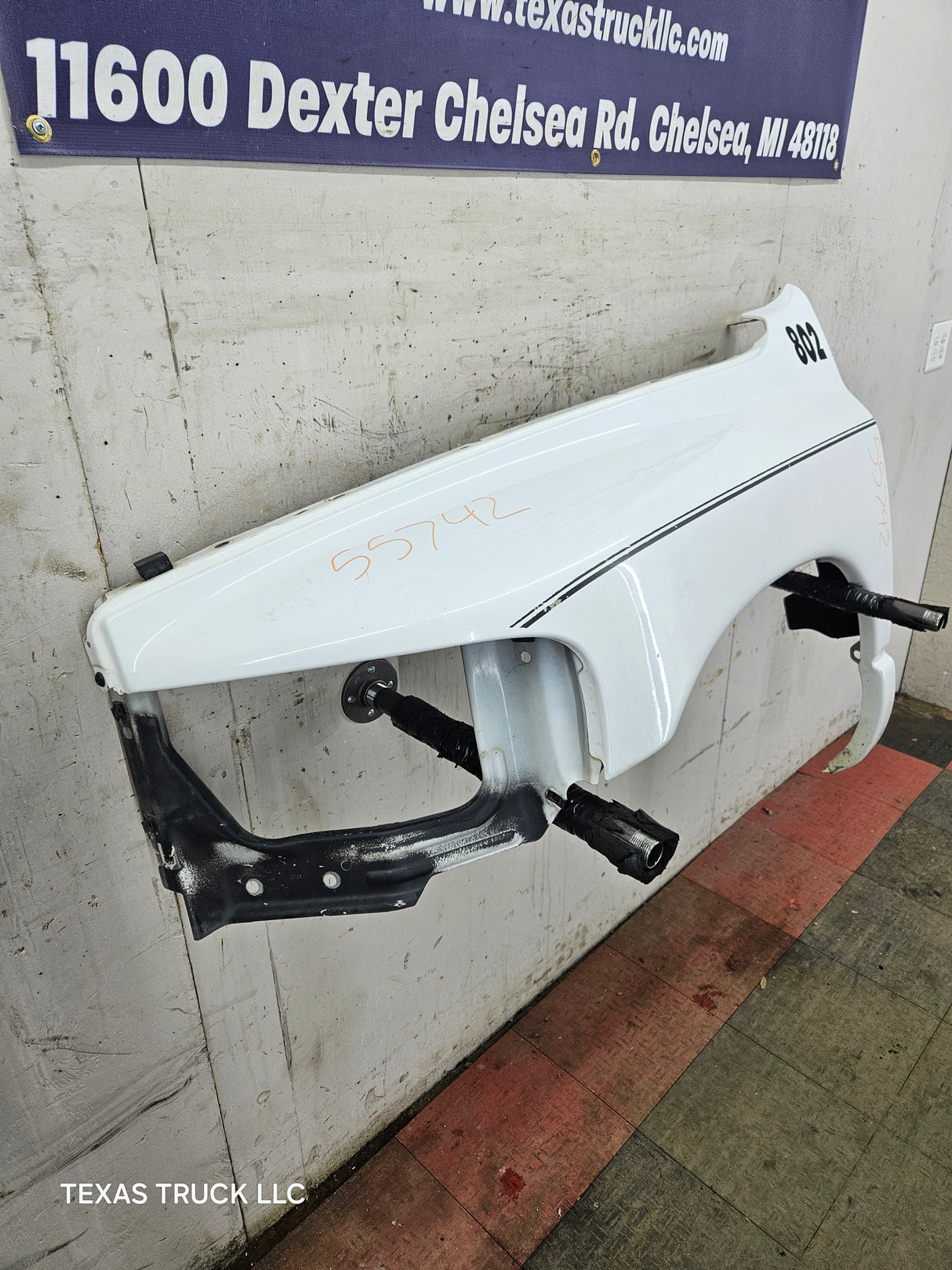 2003-2005 Dodge Ram 3rd Gen 1500 2500 3500 LH Driver Side Fender - White