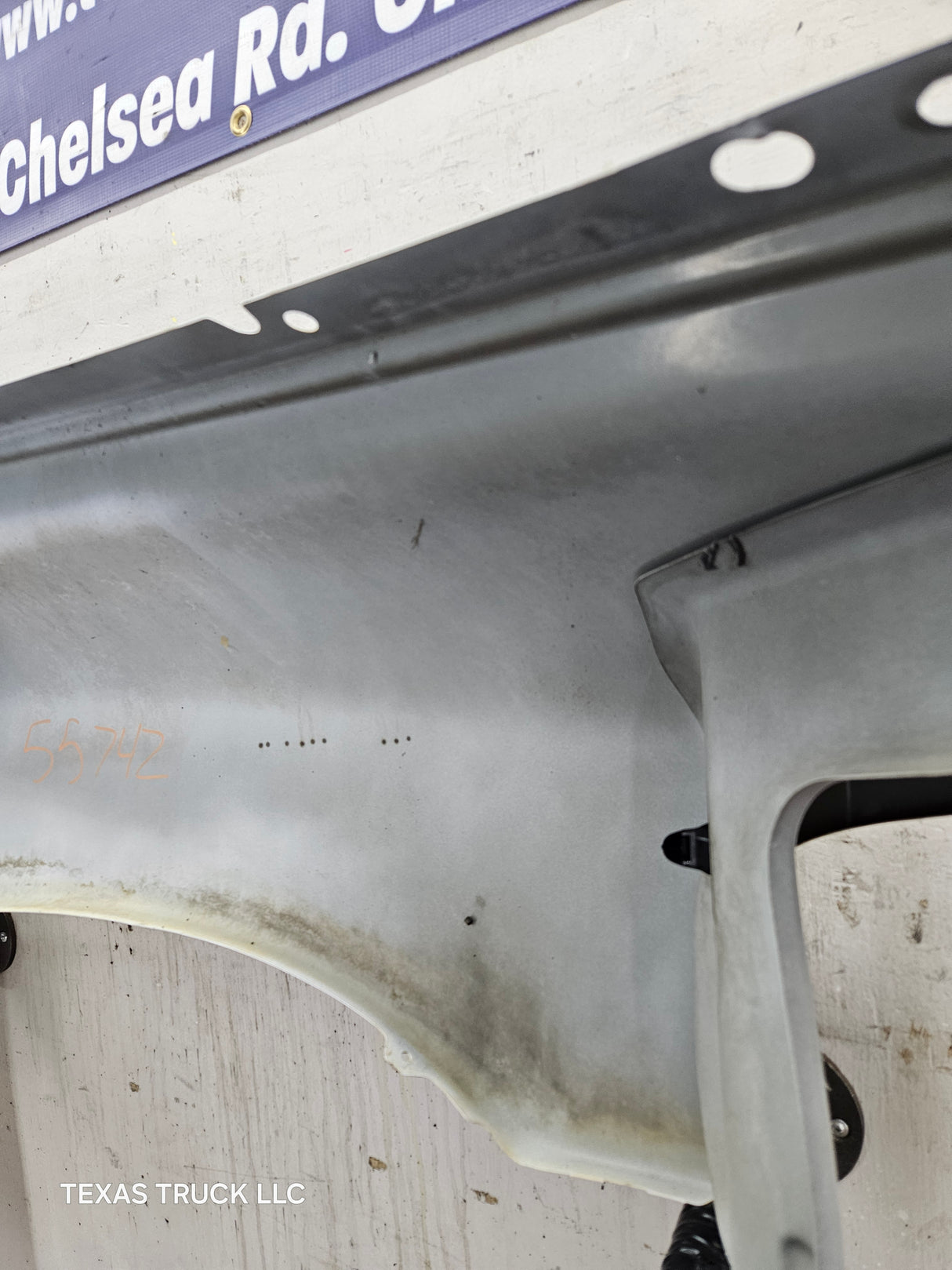 2003-2005 Dodge Ram 3rd Gen 1500 2500 3500 LH Driver Side Fender - White