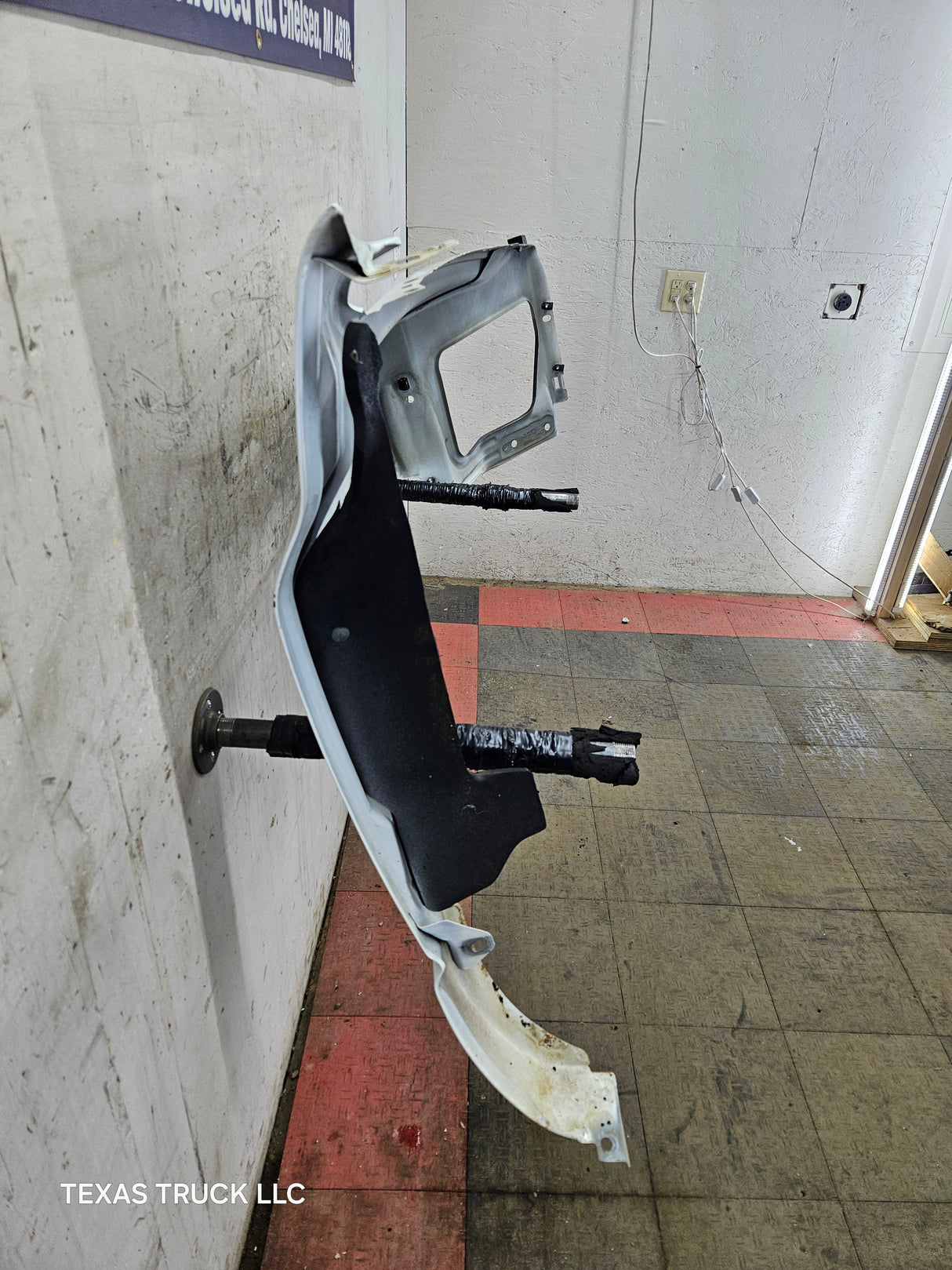 2003-2005 Dodge Ram 3rd Gen 1500 2500 3500 LH Driver Side Fender - White