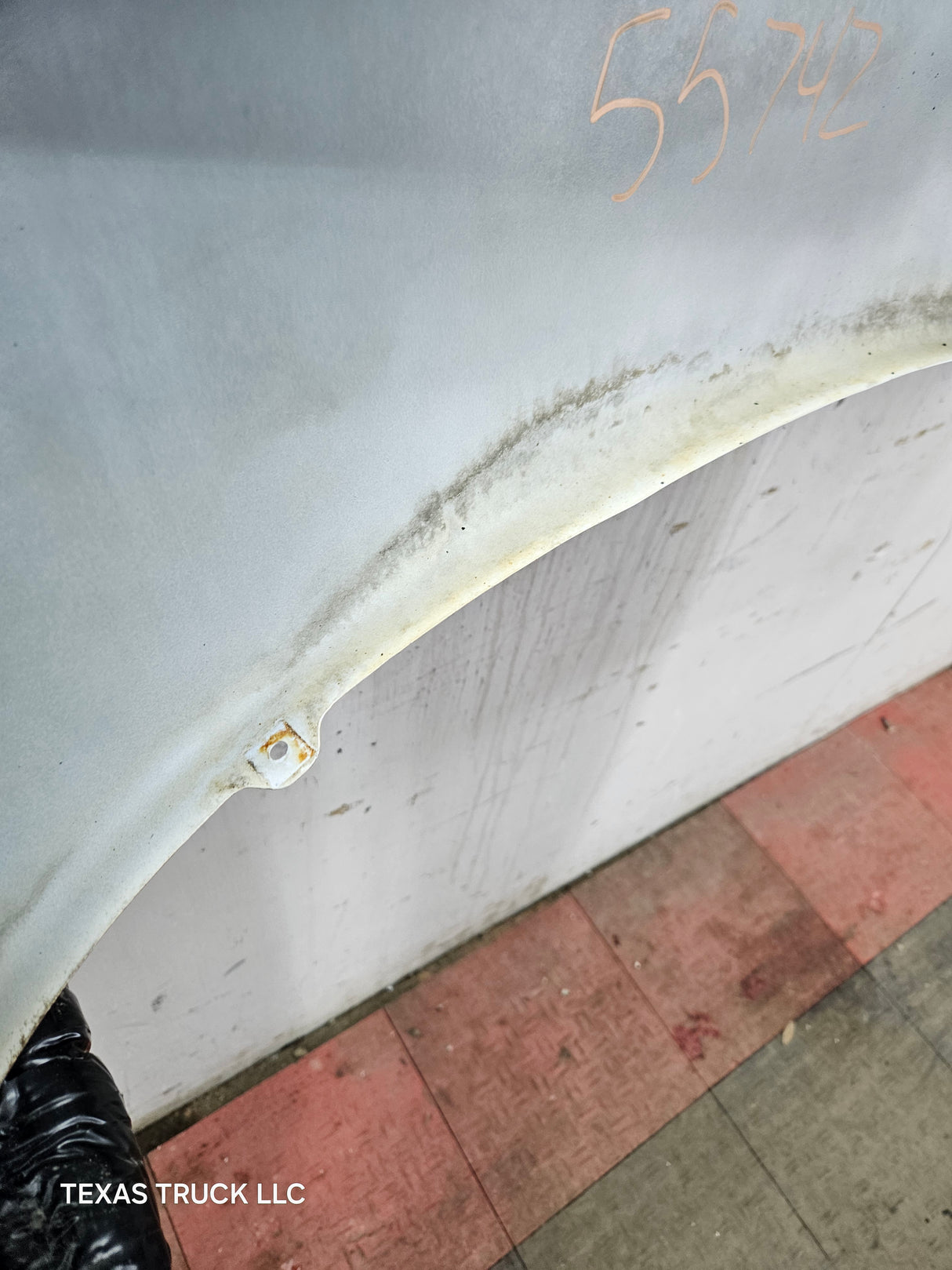 2003-2005 Dodge Ram 3rd Gen 1500 2500 3500 LH Driver Side Fender - White