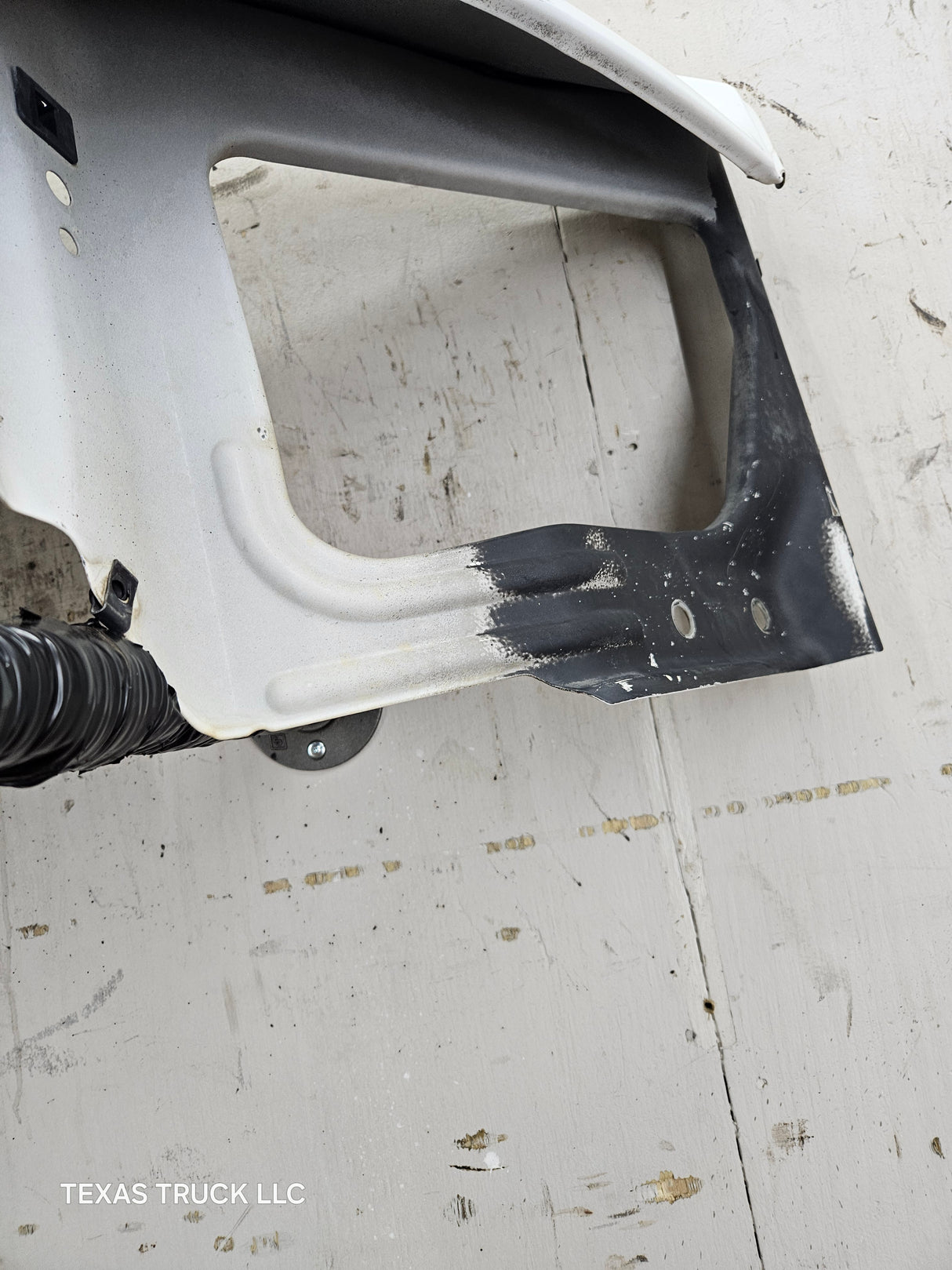 2003-2005 Dodge Ram 3rd Gen 1500 2500 3500 RH Passenger Side Fender - White