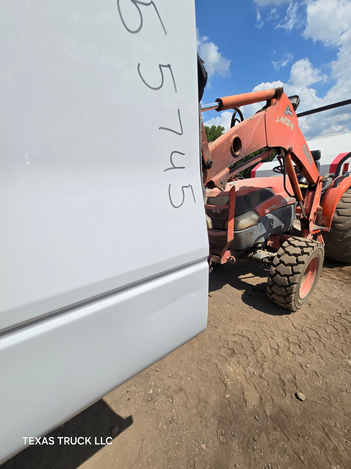 2009-2014 Ford F150 6' 6" Short Truck Bed - White