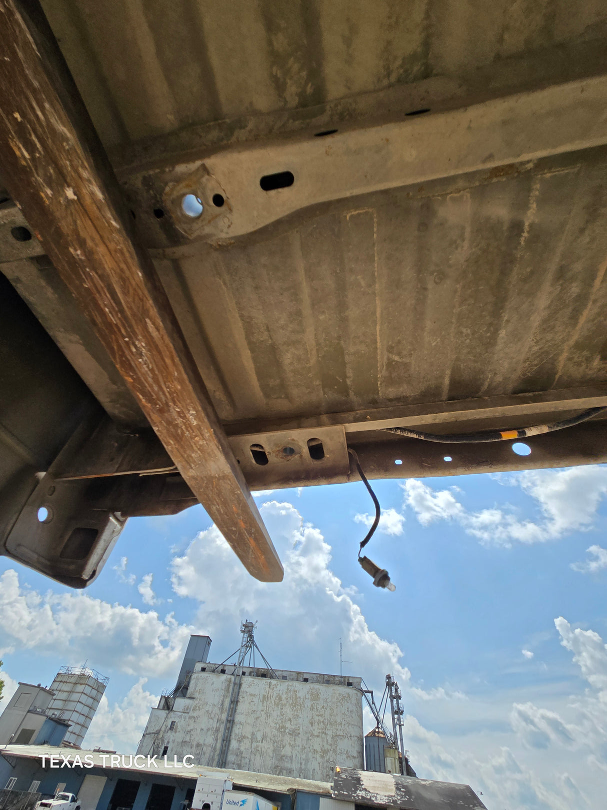 2009-2014 Ford F150 6' 6" Short Truck Bed - White