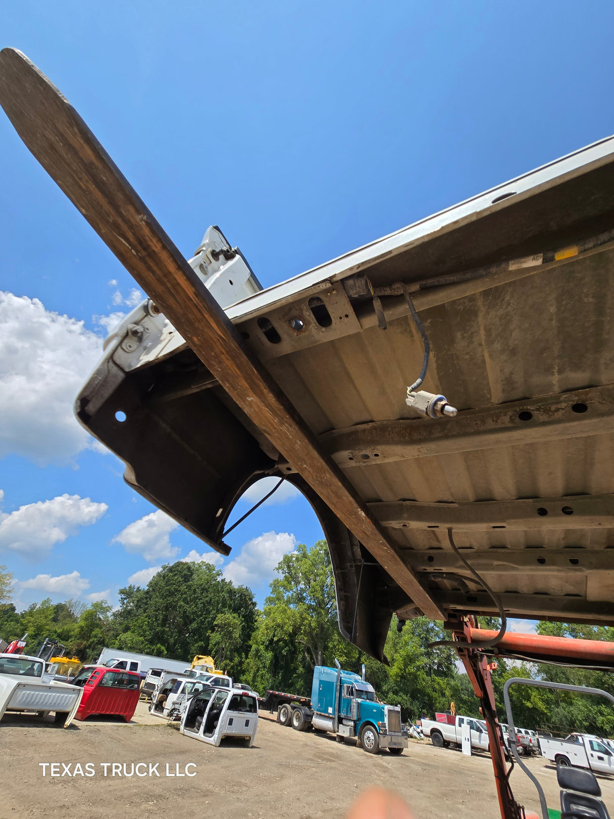 2009-2014 Ford F150 6' 6" Short Truck Bed - White