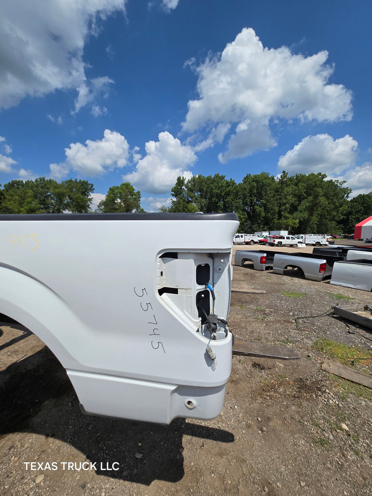 2009-2014 Ford F150 6' 6" Short Truck Bed - White