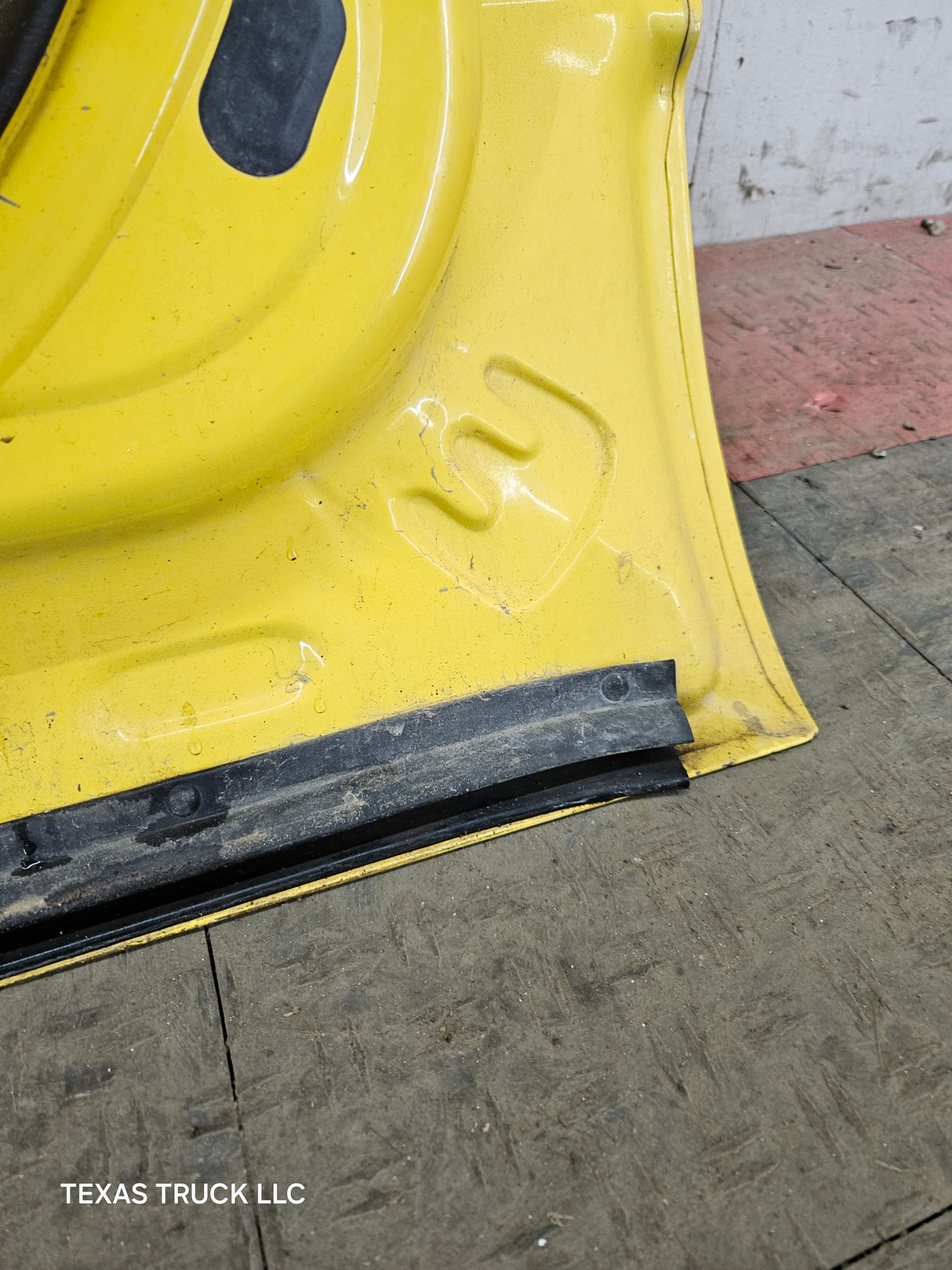 2003-2008 Dodge Ram 3rd Gen RH Passenger Side Rear Quad Cab Crew Cab Door 1500 2500 3500 4500 5500 - Yellow