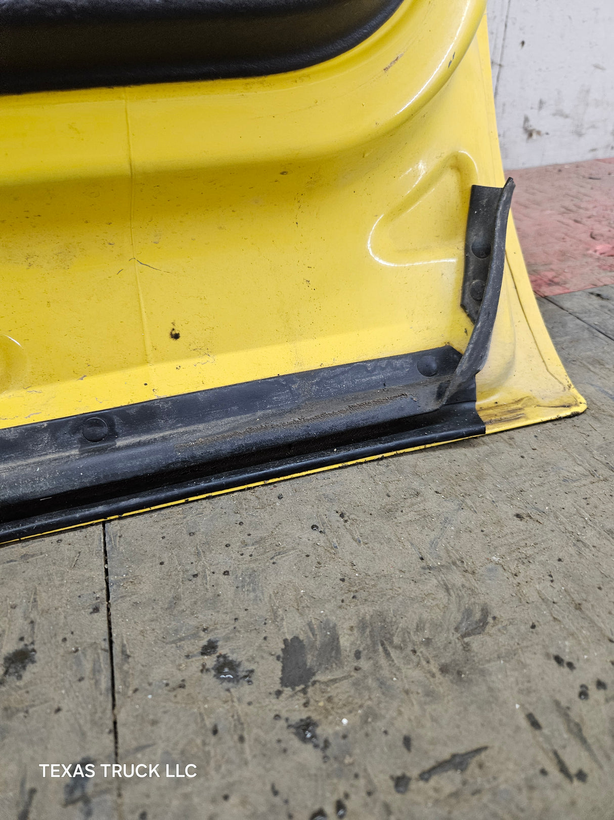 2003-2008 Dodge Ram 3rd Gen LH Driver Side Rear Quad Cab Crew Cab Door 1500 2500 3500 4500 5500- Yellow