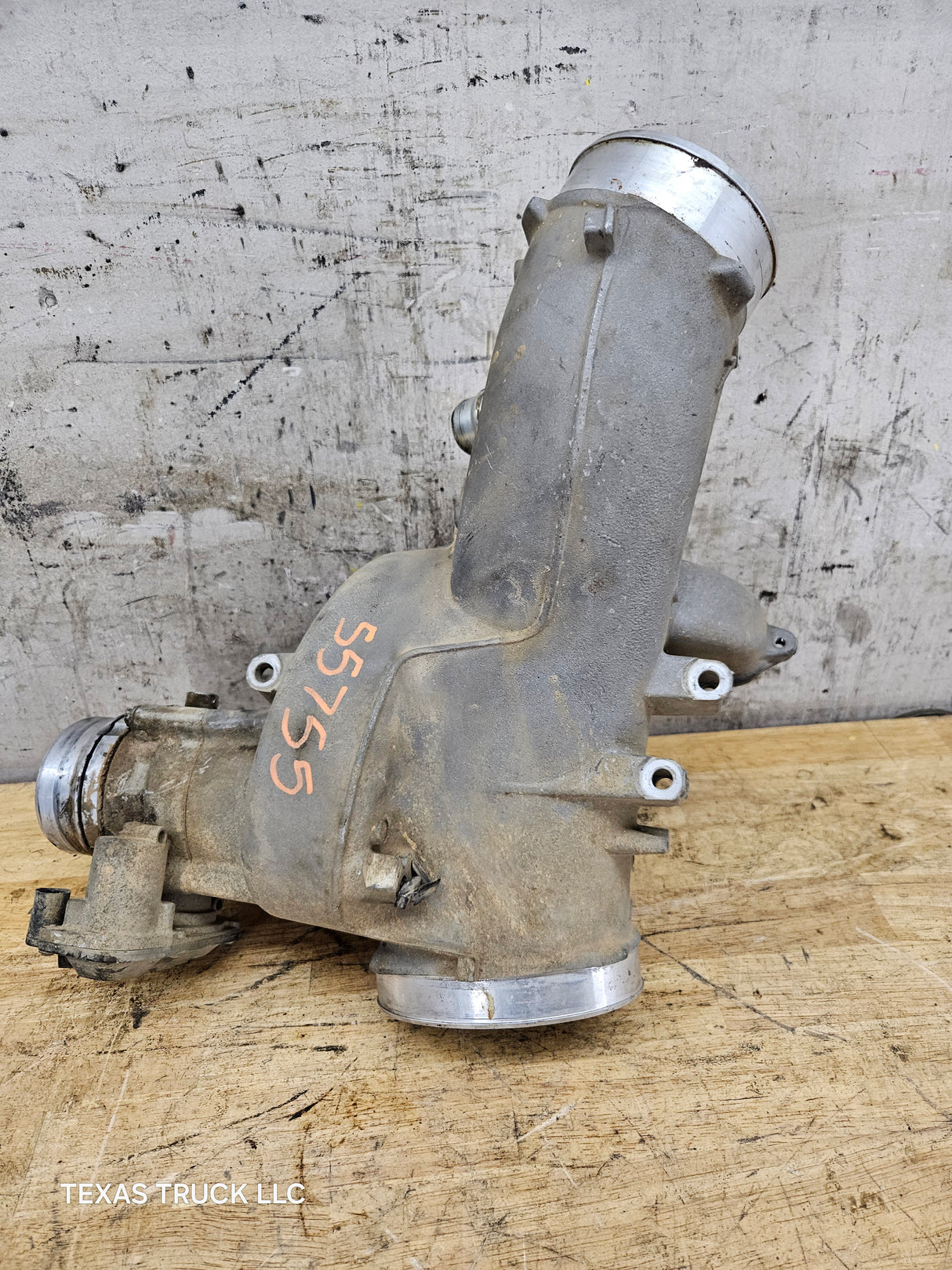 2011-2014 6.7L Power Stroke Lower Air Intake Manifold BC3Q-9K461-EB OEM