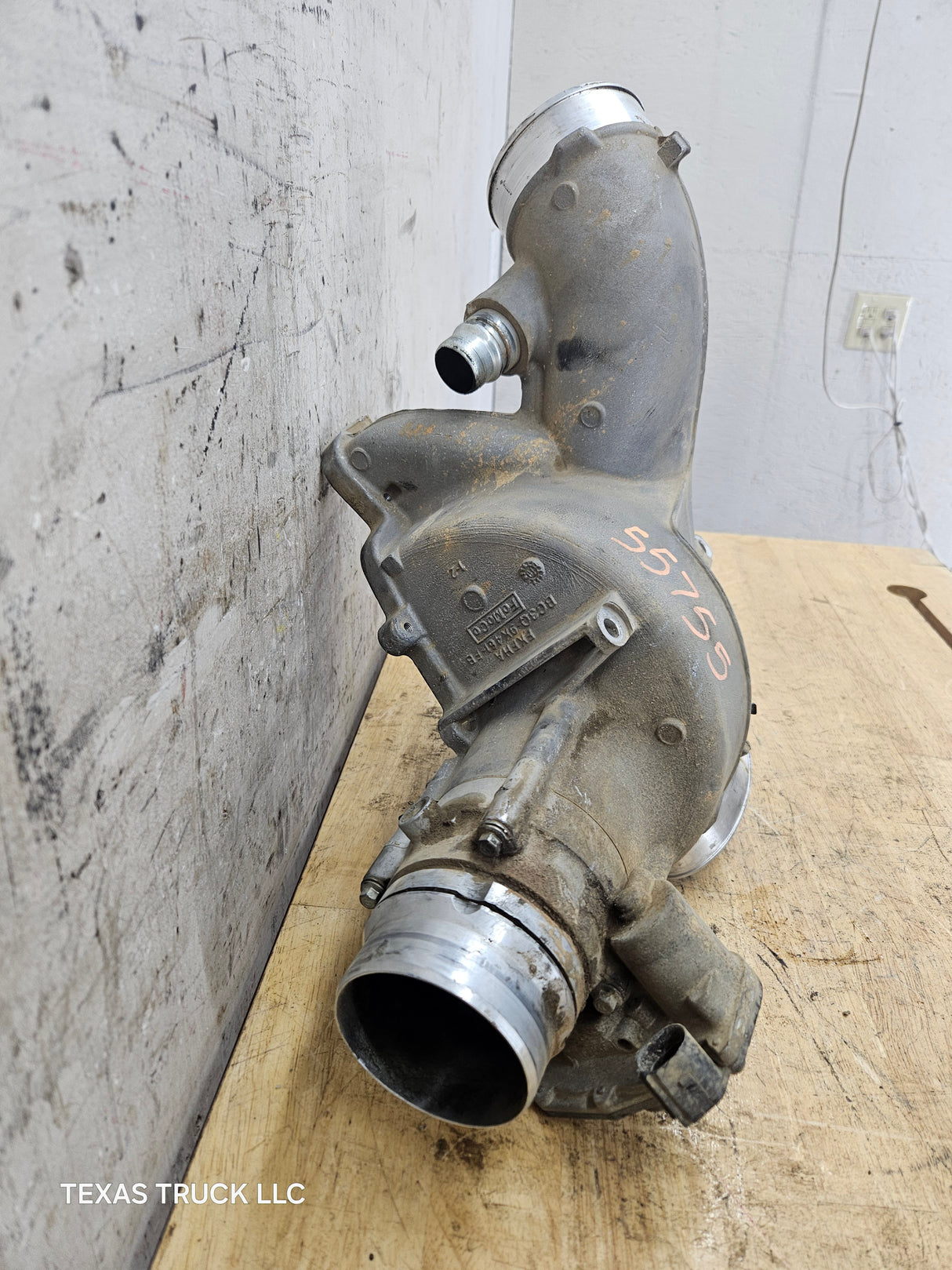 2011-2014 6.7L Power Stroke Lower Air Intake Manifold BC3Q-9K461-EB OEM