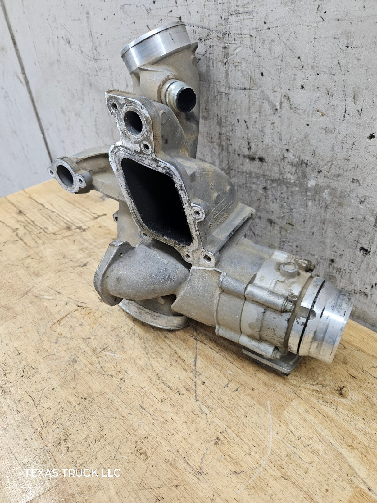 2011-2014 6.7L Power Stroke Lower Air Intake Manifold BC3Q-9K461-EB OEM