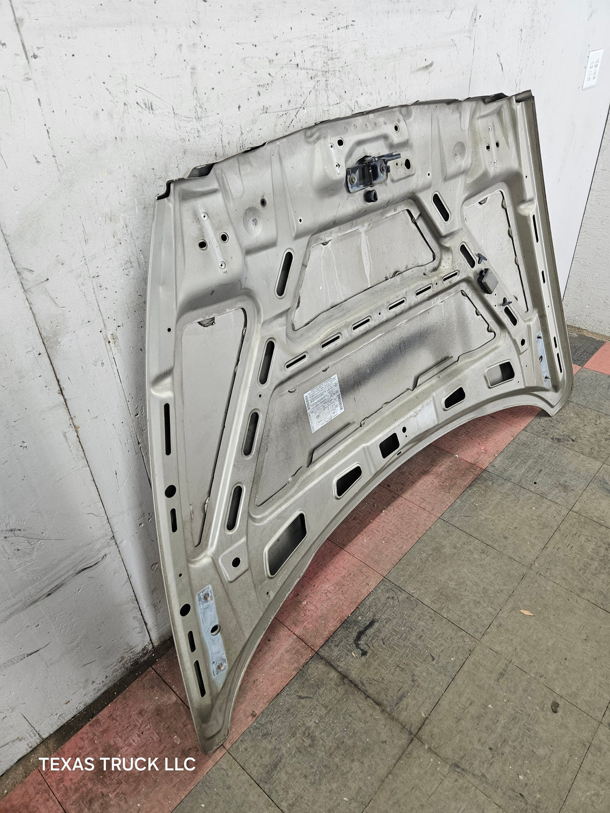 2003-2008 Dodge Ram 3rd Gen 1500 2500 3500 Hood - Tan