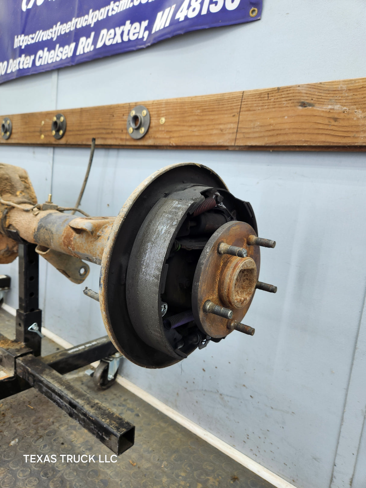 2000-2002 Dodge Ram 1500 3.55 Rear Axle 2nd Gen