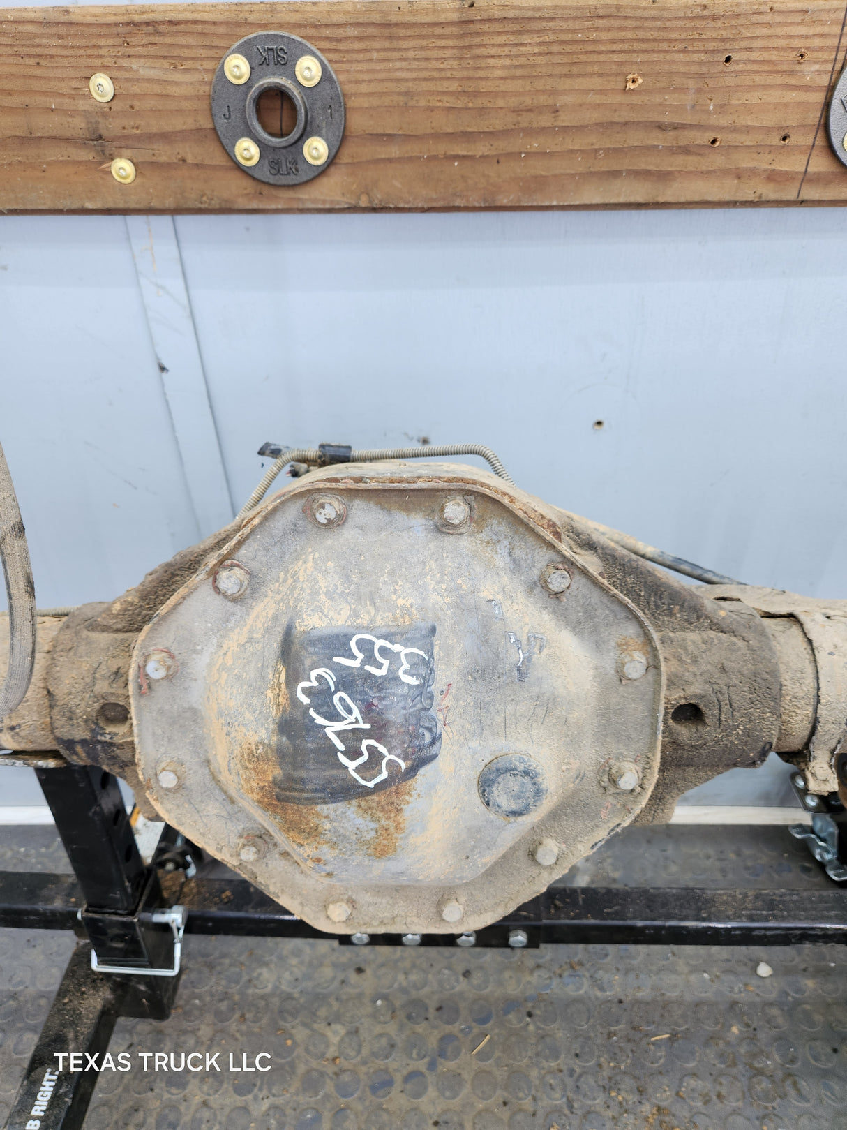 2000-2002 Dodge Ram 1500 3.55 Rear Axle 2nd Gen