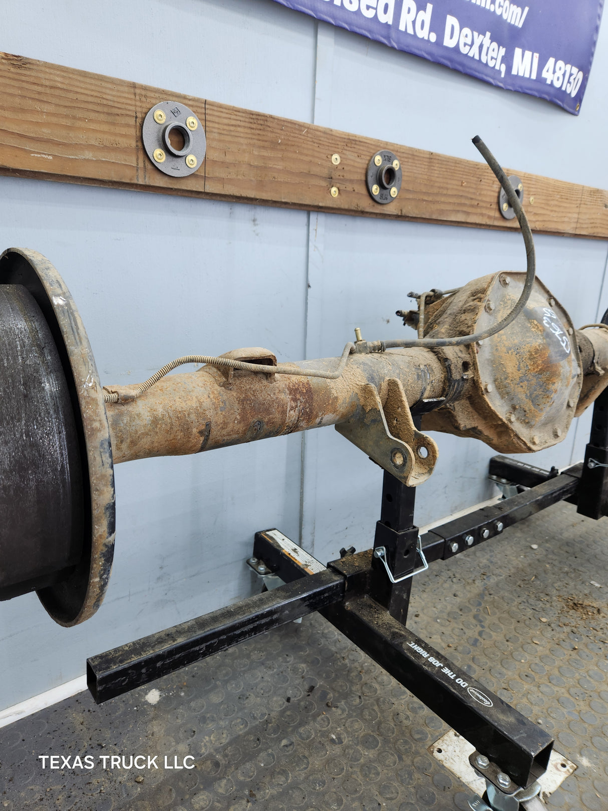 2000-2002 Dodge Ram 1500 3.55 Rear Axle 2nd Gen