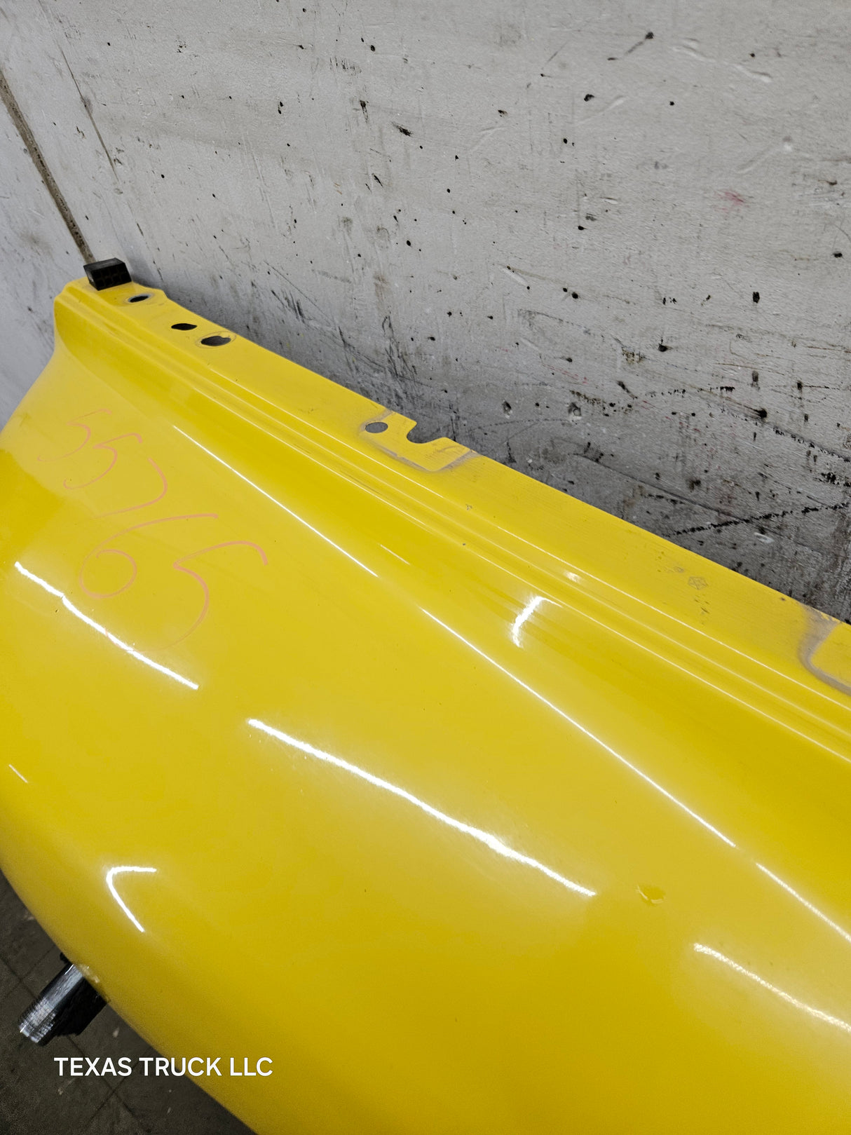 2003-2005 Dodge Ram 3rd Gen 1500 2500 3500 LH Driver Side Fender - Yellow