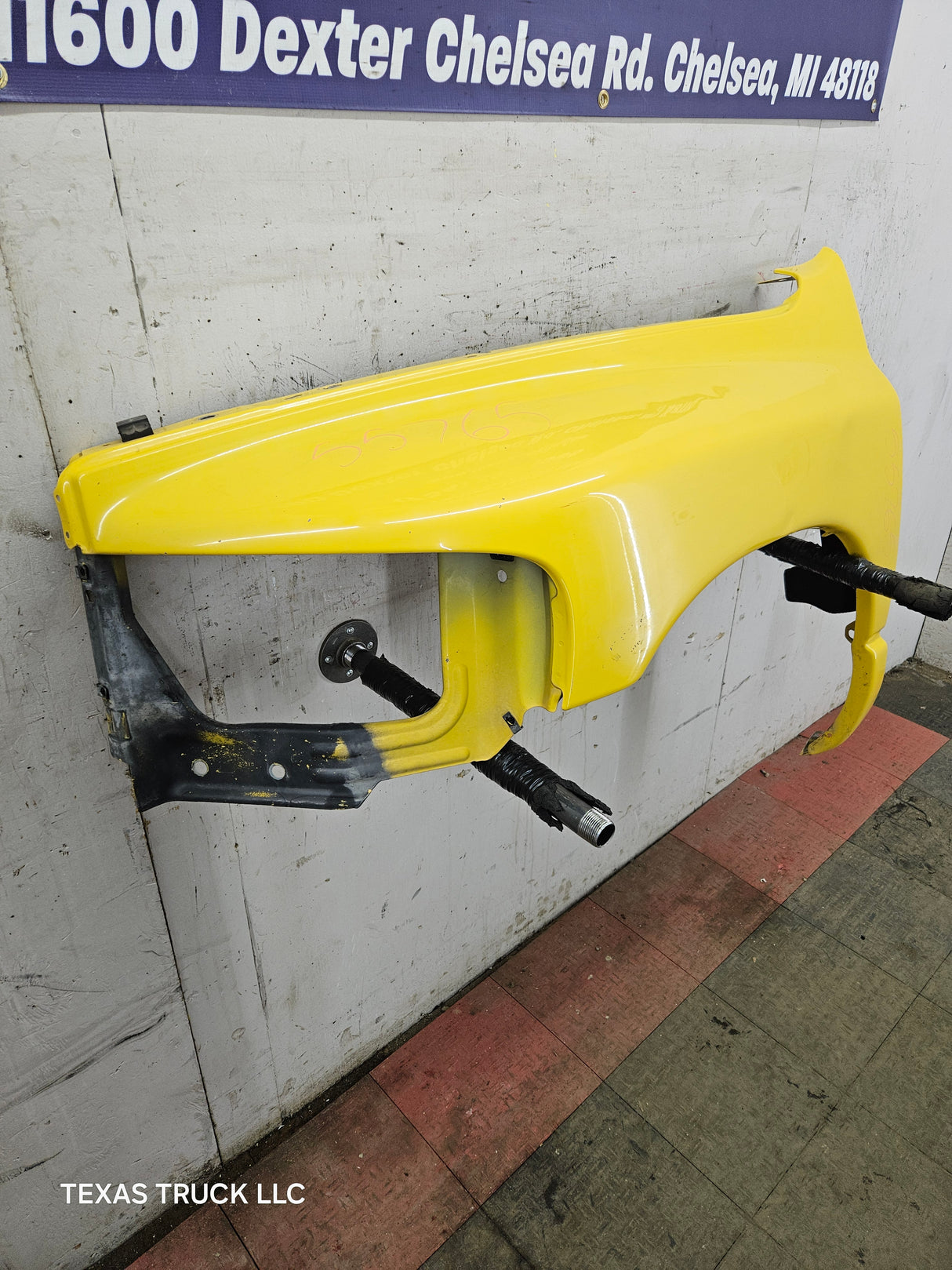 2003-2005 Dodge Ram 3rd Gen 1500 2500 3500 LH Driver Side Fender - Yellow