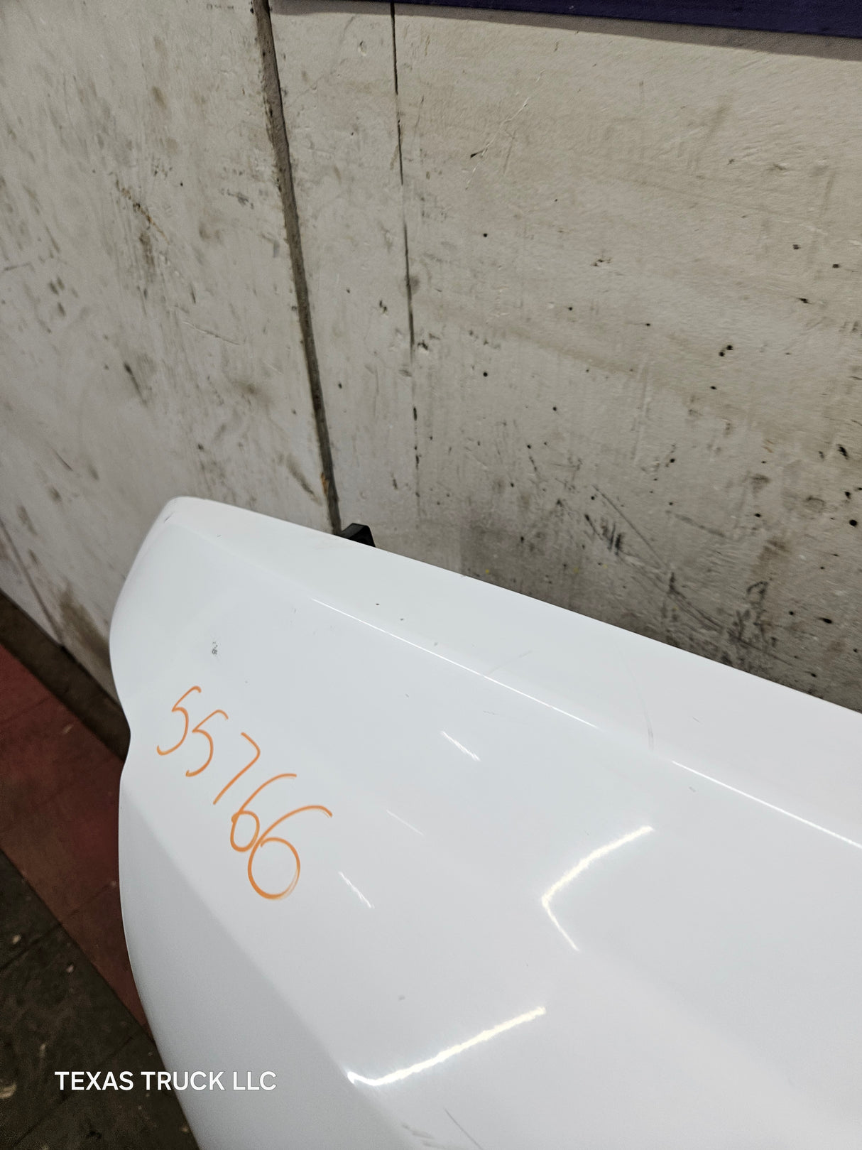 2007-2013 Chevrolet Silverado Driver Side Front LH Fender 1500 2500 3500 HD - White