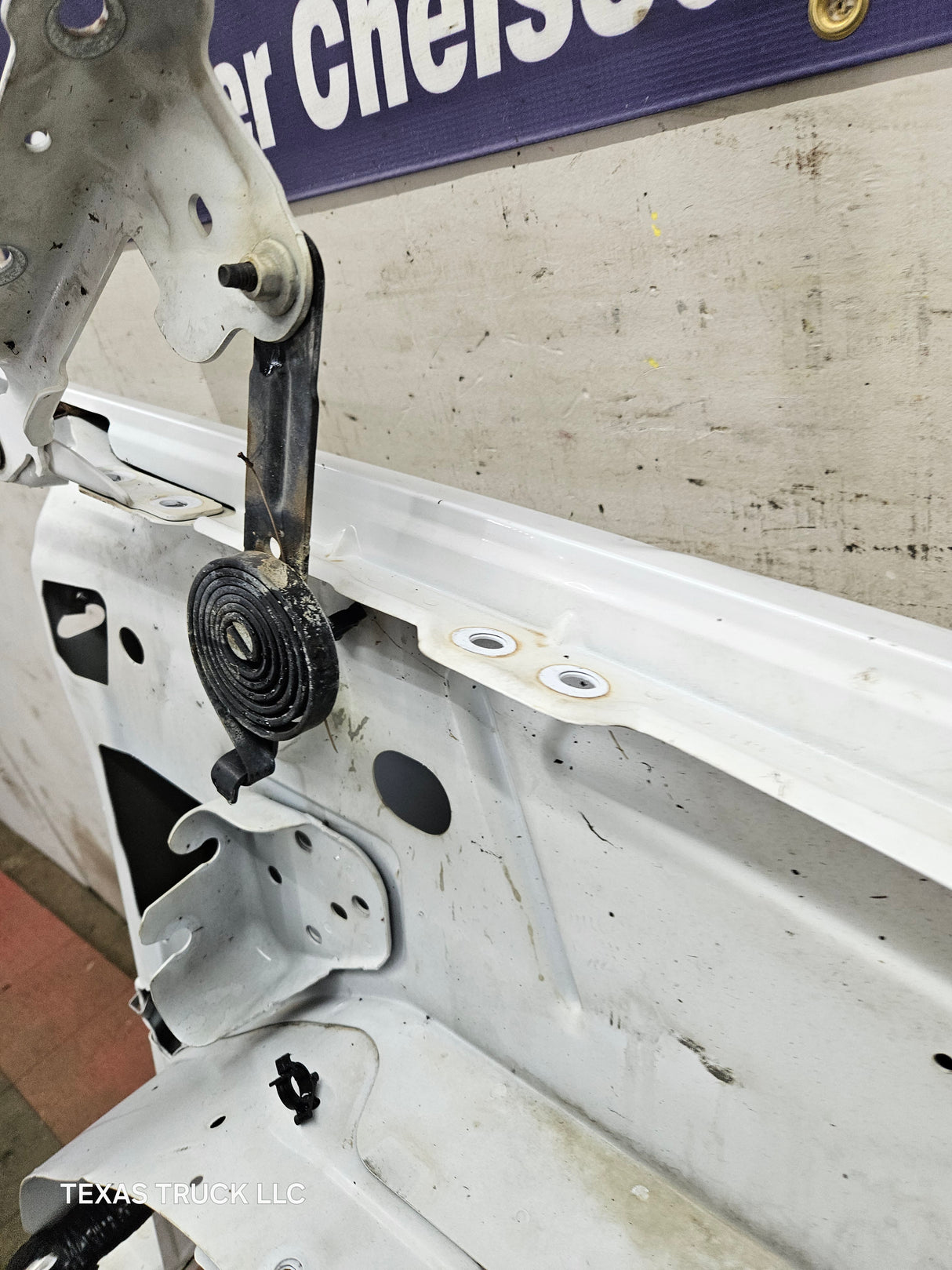 2007-2013 Chevrolet Silverado Driver Side Front LH Fender 1500 2500 3500 HD - White