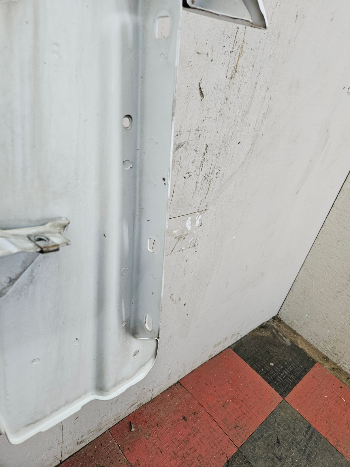 2007-2013 Chevrolet Silverado Driver Side Front LH Fender 1500 2500 3500 HD - White