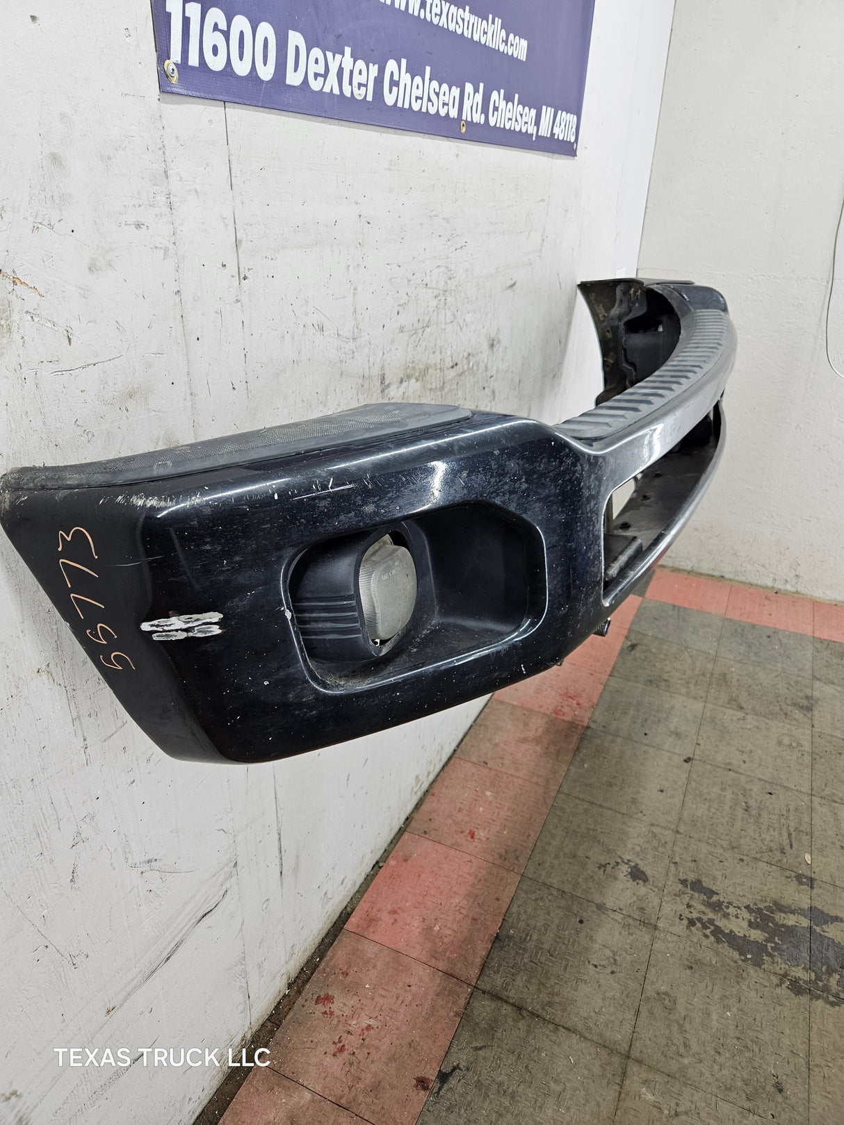 2011-2016 Ford Super Duty F250 F350 Front Bumper Black