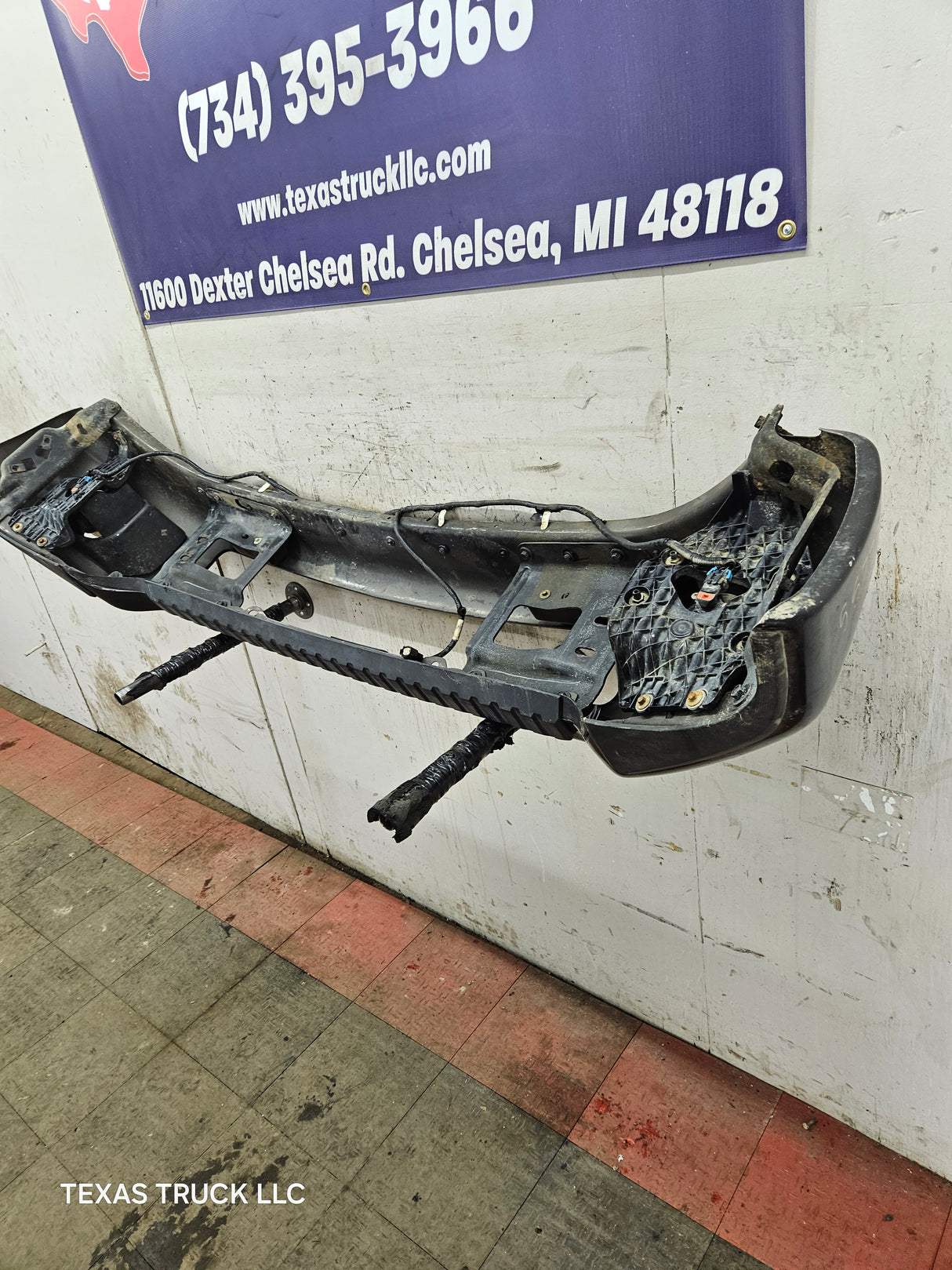 2011-2016 Ford Super Duty F250 F350 Front Bumper Black