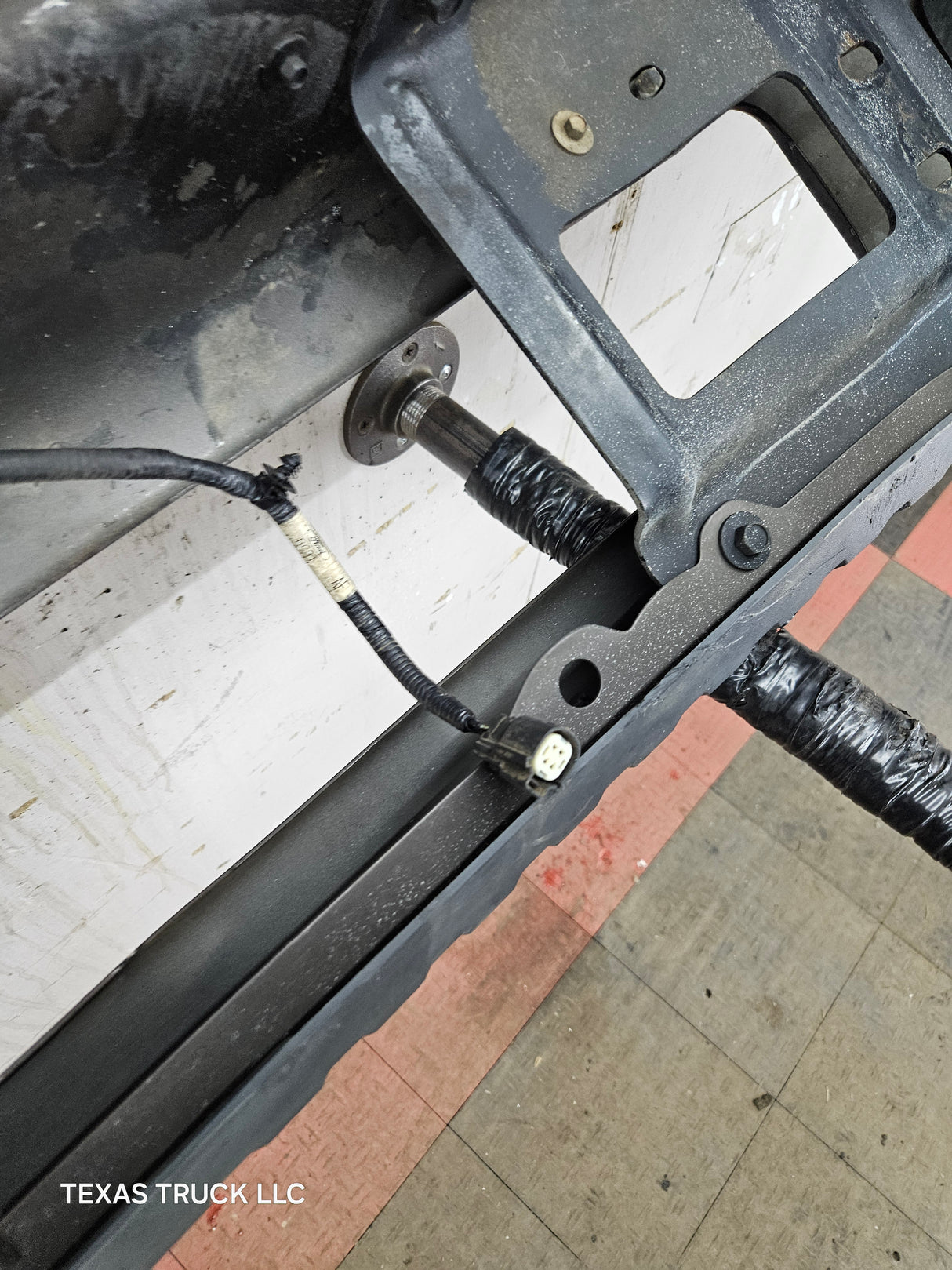 2011-2016 Ford Super Duty F250 F350 Front Bumper Black