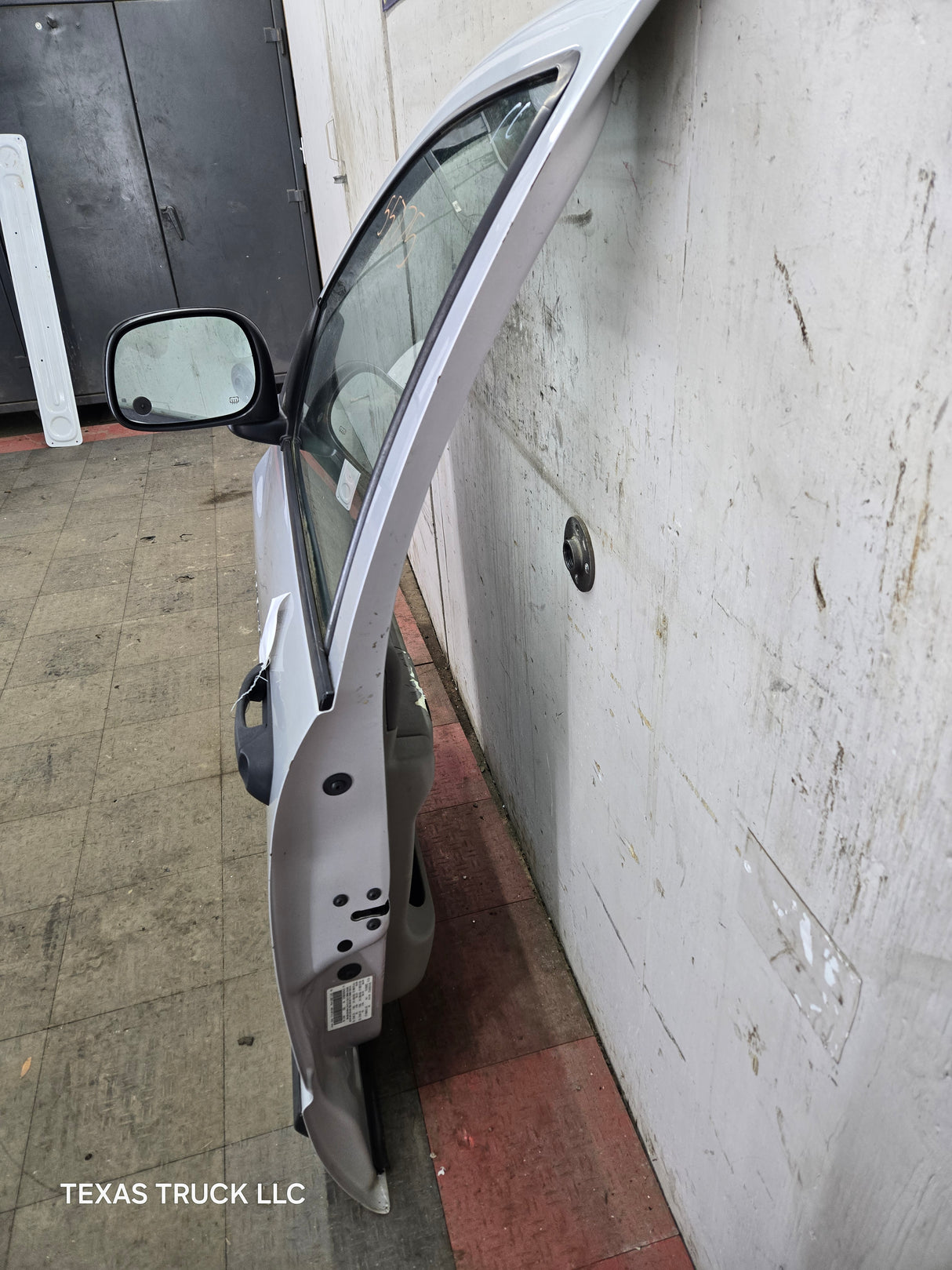 2003-2008 Dodge Ram 3rd Gen Driver Side Front Quad Cab Crew Cab Door 1500 2500 3500 4500 5500 - Silver