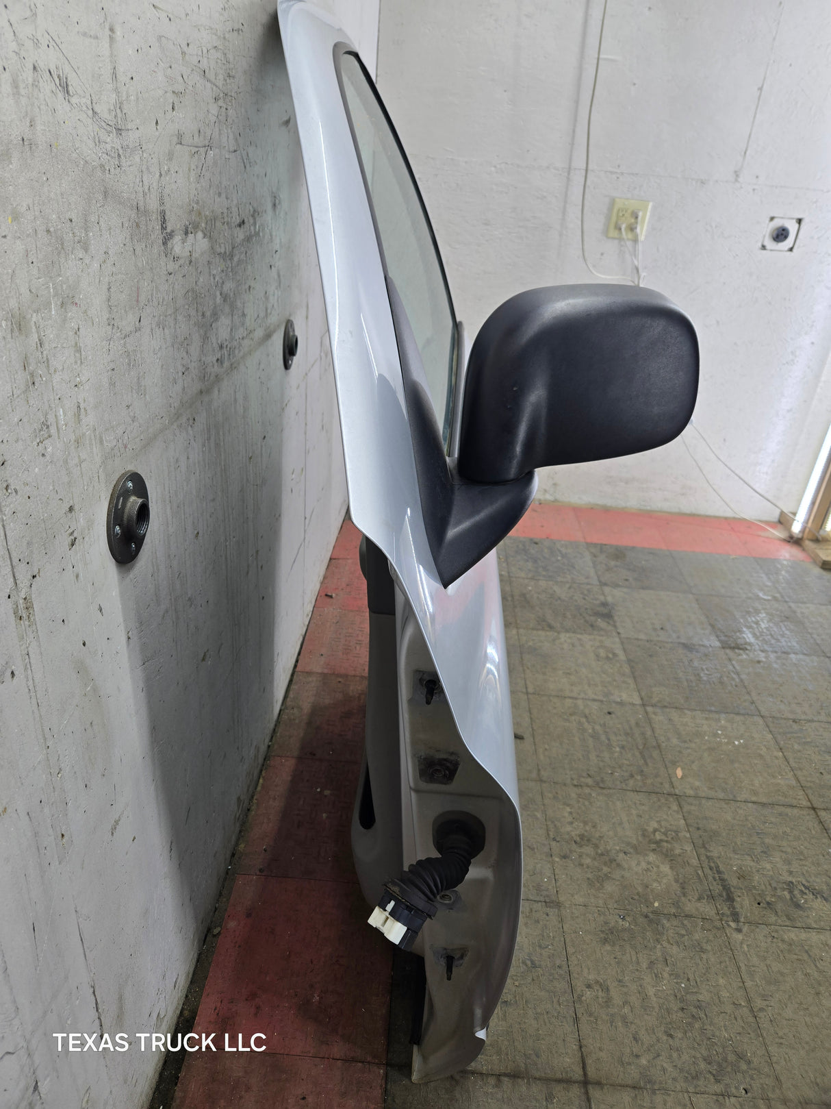 2003-2008 Dodge Ram 3rd Gen Driver Side Front Quad Cab Crew Cab Door 1500 2500 3500 4500 5500 - Silver