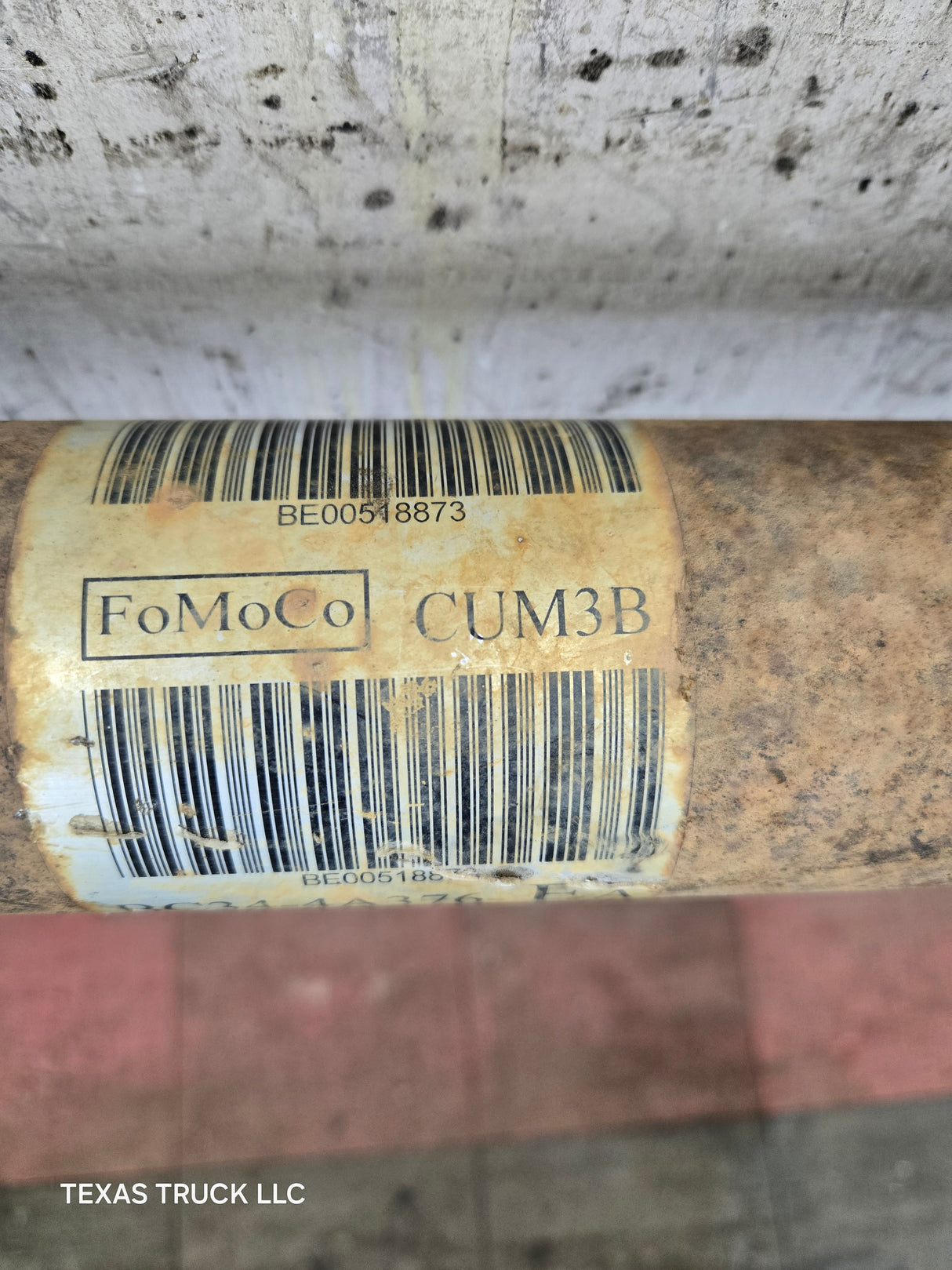 2011-2016 Ford F250 F350 F450 F550 Super Duty Front Drive Shaft BC34-4A376-EA