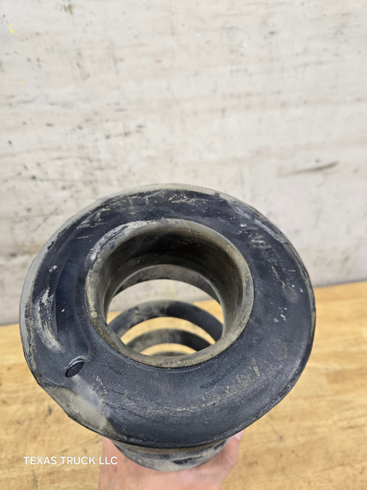 2005-2020 Ford F250 F350 Super Duty Front Coil Spring & Isolator 5C34-5310AED