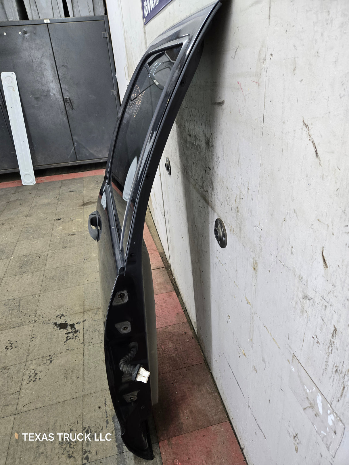 2003-2008 Dodge Ram 3rd Gen RH Passenger Side Rear Quad Cab Door 1500 2500 3500 4500 5500 - Black