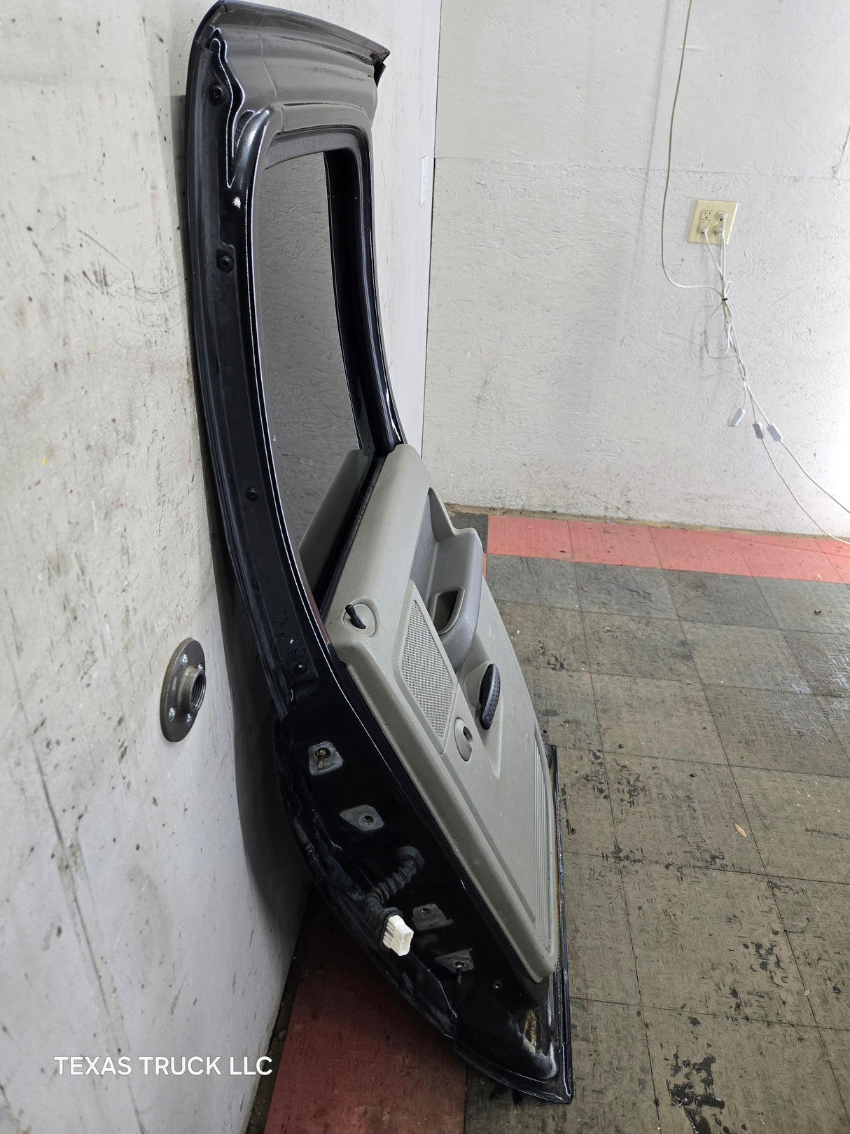 2003-2008 Dodge Ram 3rd Gen RH Passenger Side Rear Quad Cab Door 1500 2500 3500 4500 5500 - Black