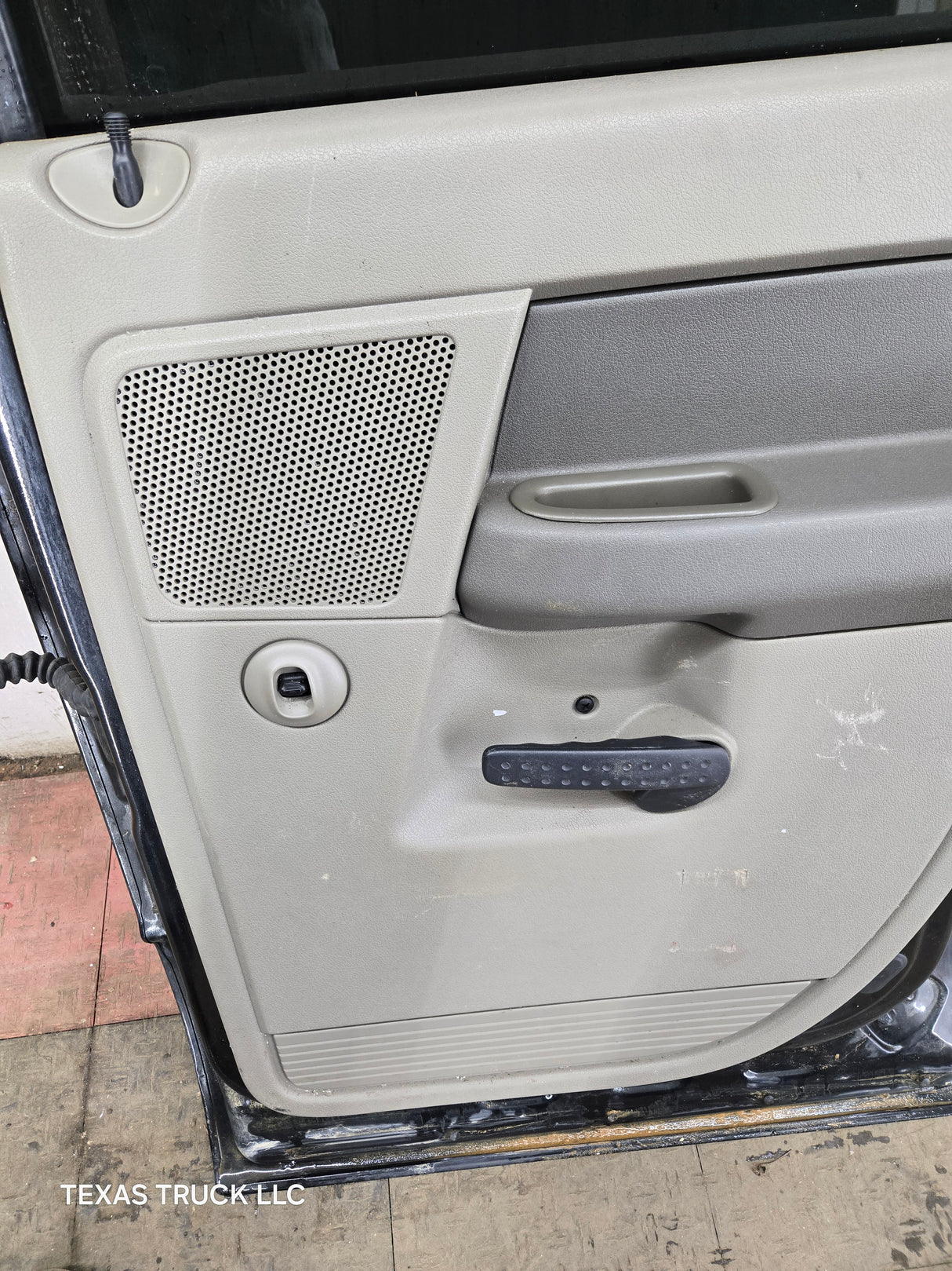 2003-2008 Dodge Ram 3rd Gen RH Passenger Side Rear Quad Cab Door 1500 2500 3500 4500 5500 - Black