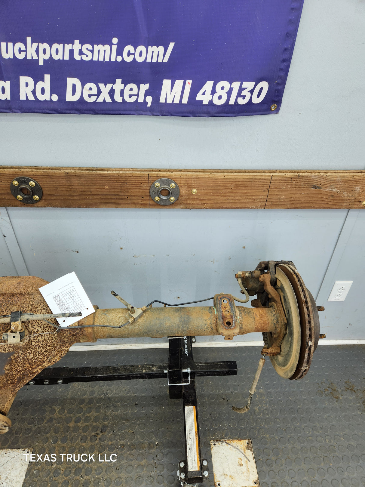 2002-2005 Dodge Ram 1500 Rear Axle 3.55 Gear Ratio 3rd Gen