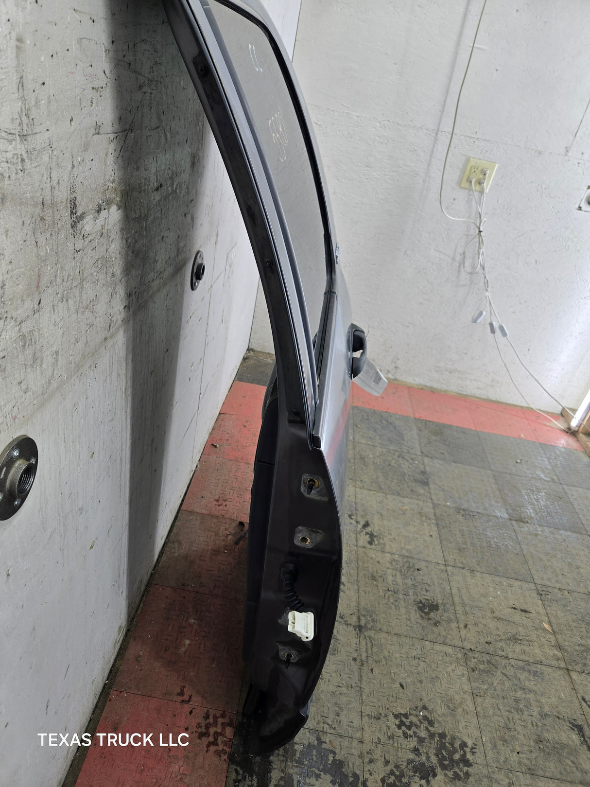 2003-2008 Dodge Ram 3rd Gen LH Driver Rear Quad Cab Door 1500 2500 3500 4500 5500 - Grey