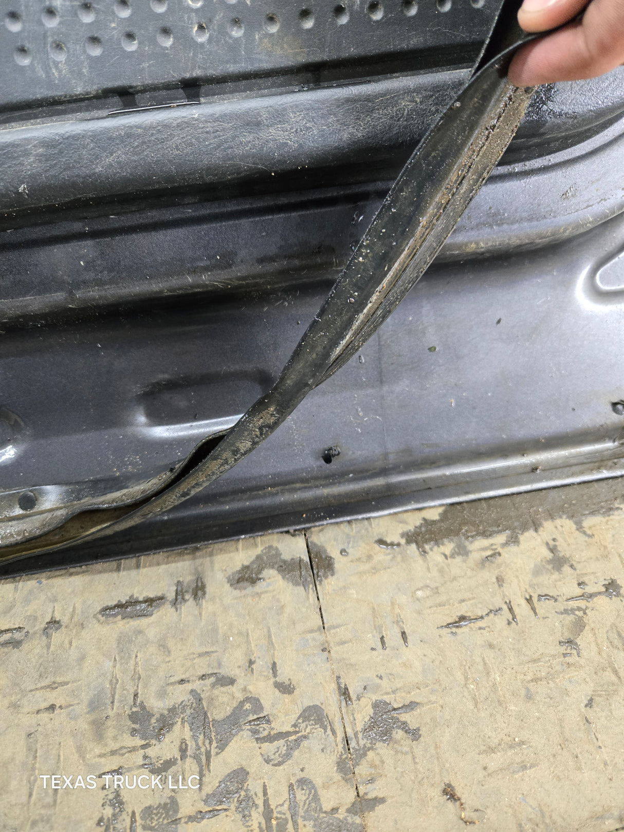 2003-2008 Dodge Ram 3rd Gen LH Driver Rear Quad Cab Door 1500 2500 3500 4500 5500 - Grey