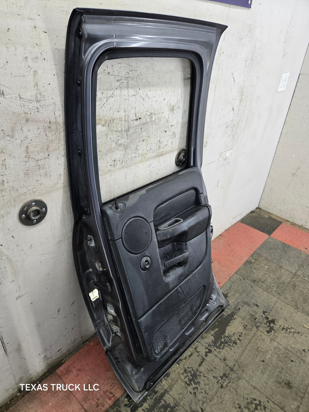 2003-2008 Dodge Ram 3rd Gen RH Passenger Side Rear Quad Cab Door 1500 2500 3500 4500 5500 - Grey
