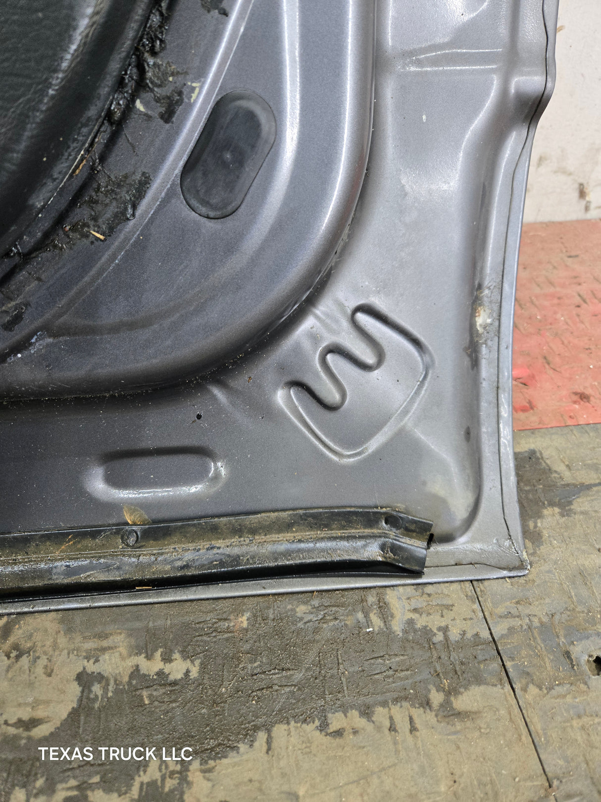 2003-2008 Dodge Ram 3rd Gen RH Passenger Side Rear Quad Cab Door 1500 2500 3500 4500 5500 - Grey