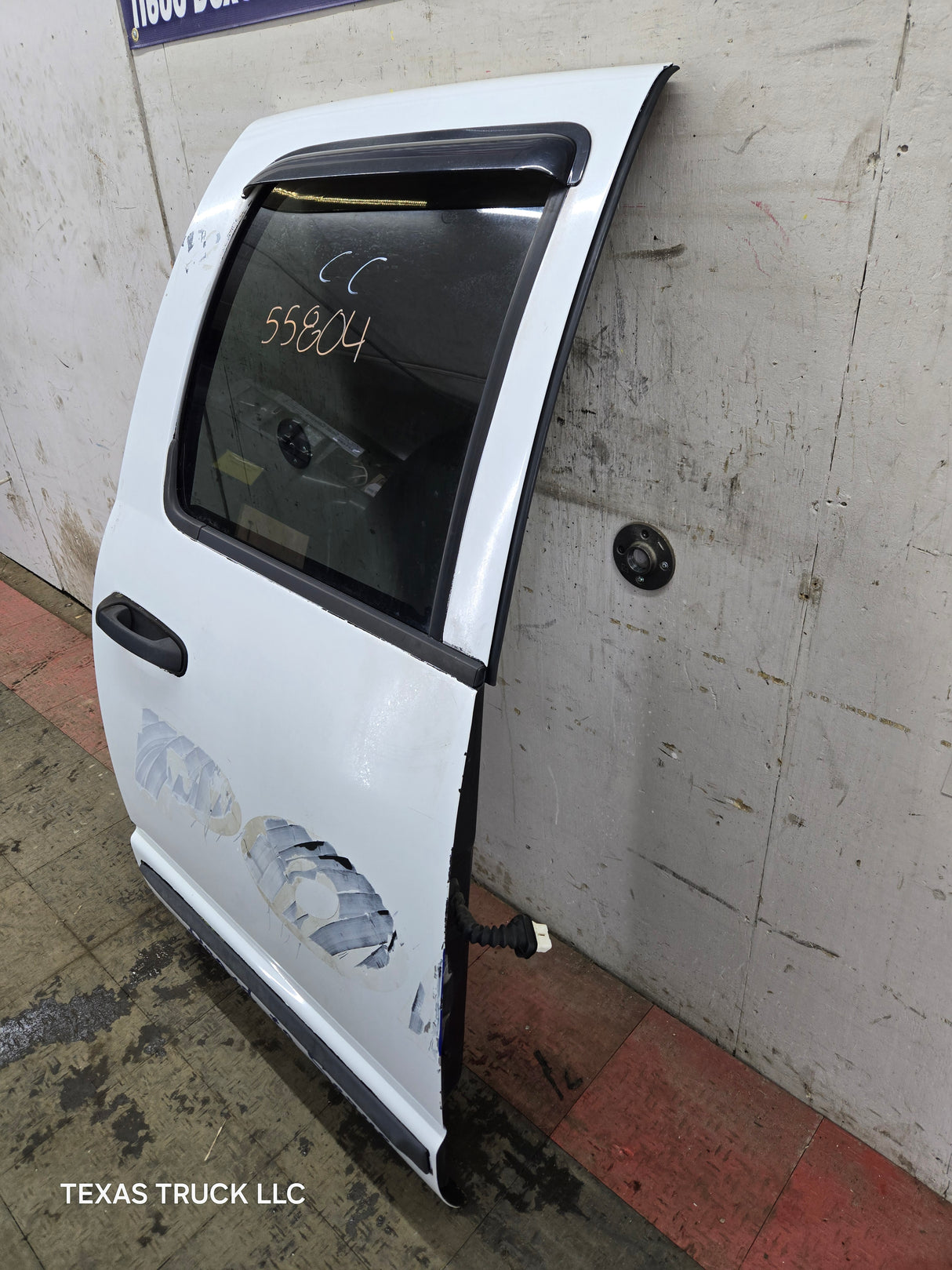 2003-2008 Dodge Ram 3rd Gen RH Passenger Side Rear Quad Cab Door 1500 2500 3500 4500 5500 - White/Black