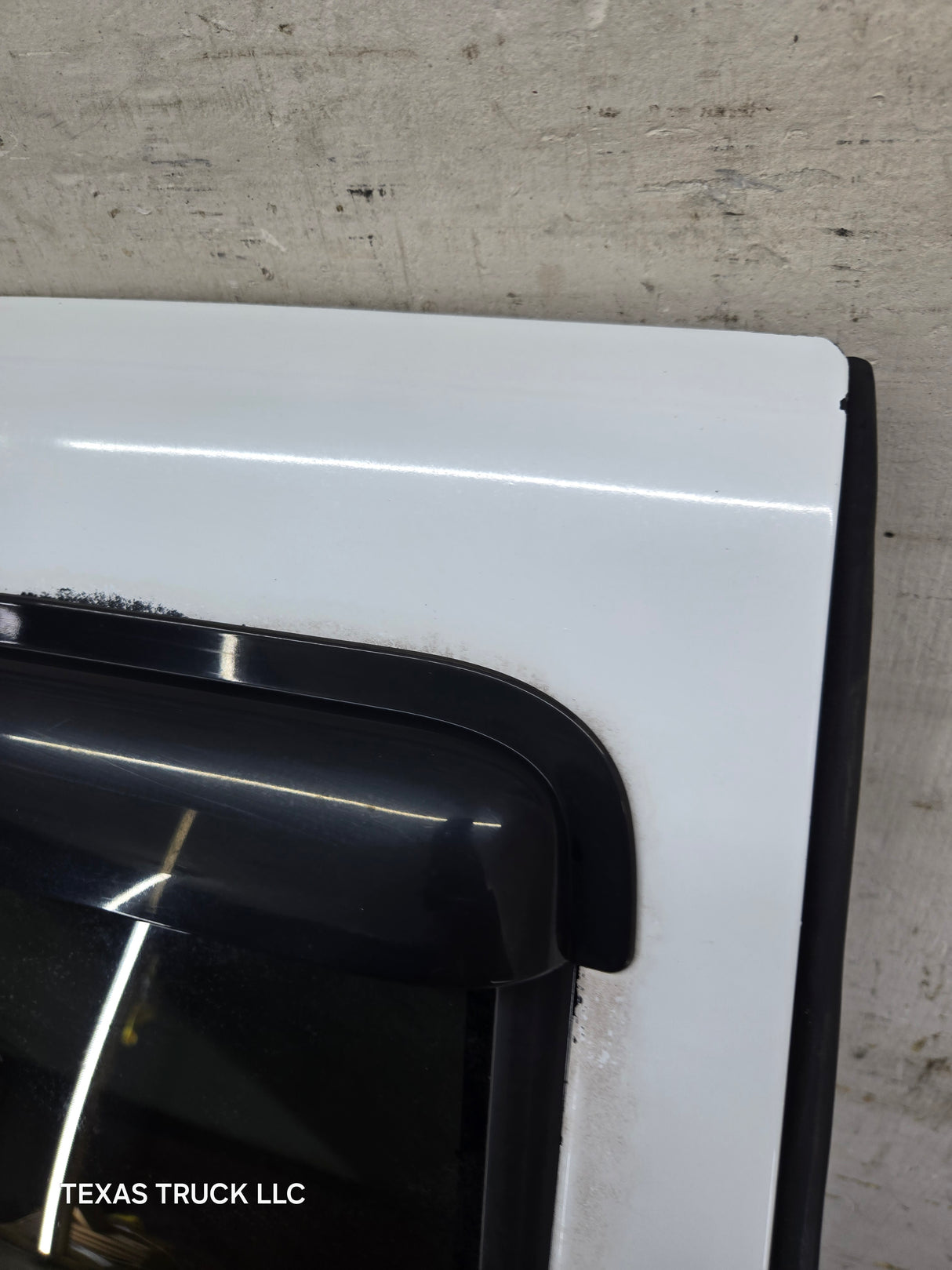 2003-2008 Dodge Ram 3rd Gen RH Passenger Side Rear Quad Cab Door 1500 2500 3500 4500 5500 - White/Black