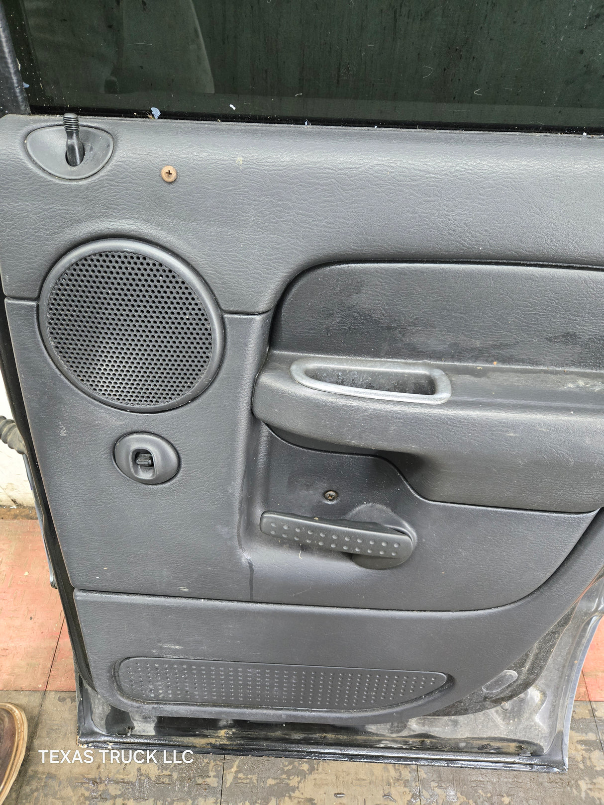 2003-2008 Dodge Ram 3rd Gen RH Passenger Side Rear Quad Cab Door 1500 2500 3500 4500 5500 - White/Black