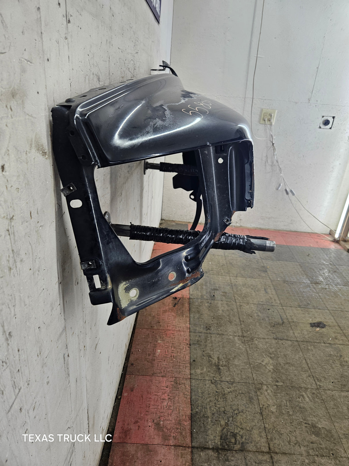 2003-2005 Dodge Ram 3rd Gen Driver Side Fender 1500 2500 3500 LH - Black