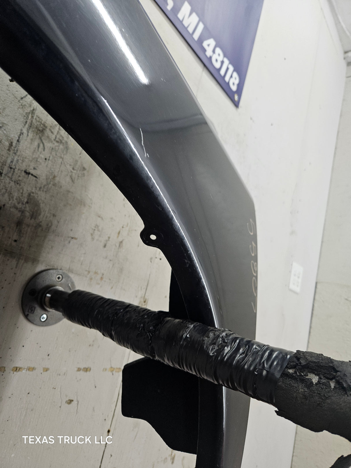 2003-2005 Dodge Ram 3rd Gen Driver Side Fender 1500 2500 3500 LH - Black