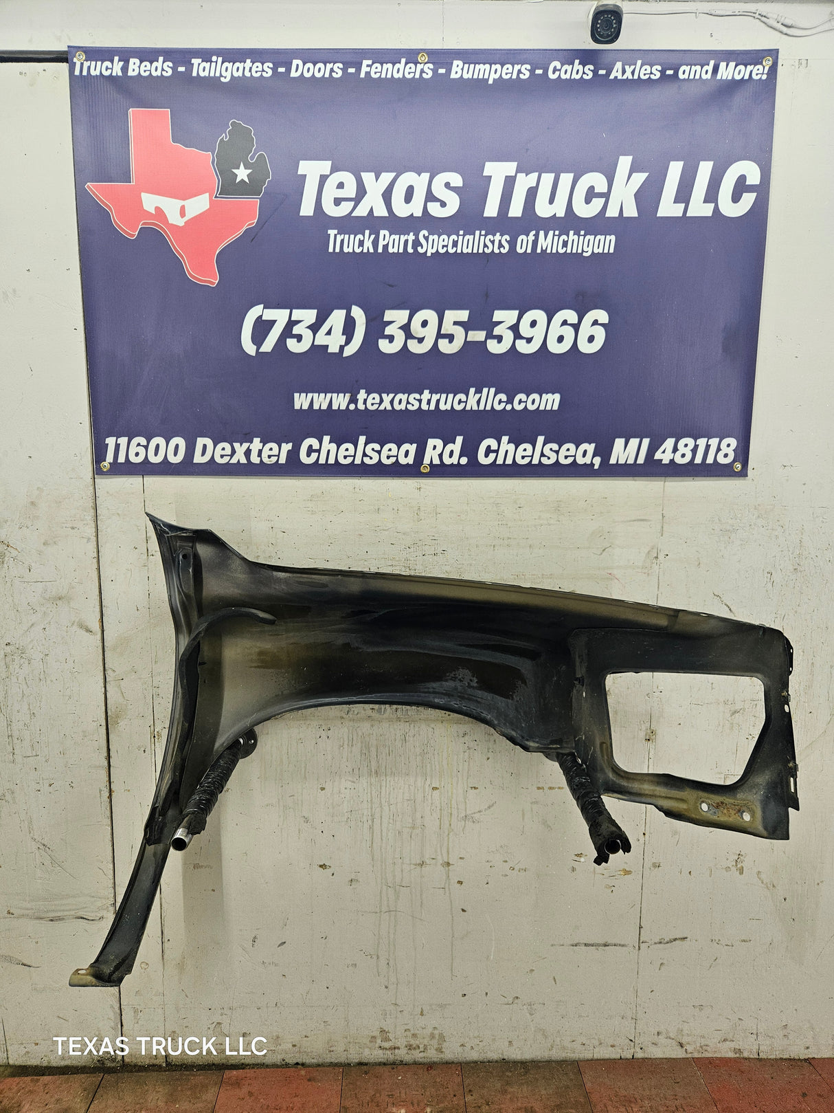 2003-2005 Dodge Ram 3rd Gen Driver Side Fender 1500 2500 3500 LH - Black