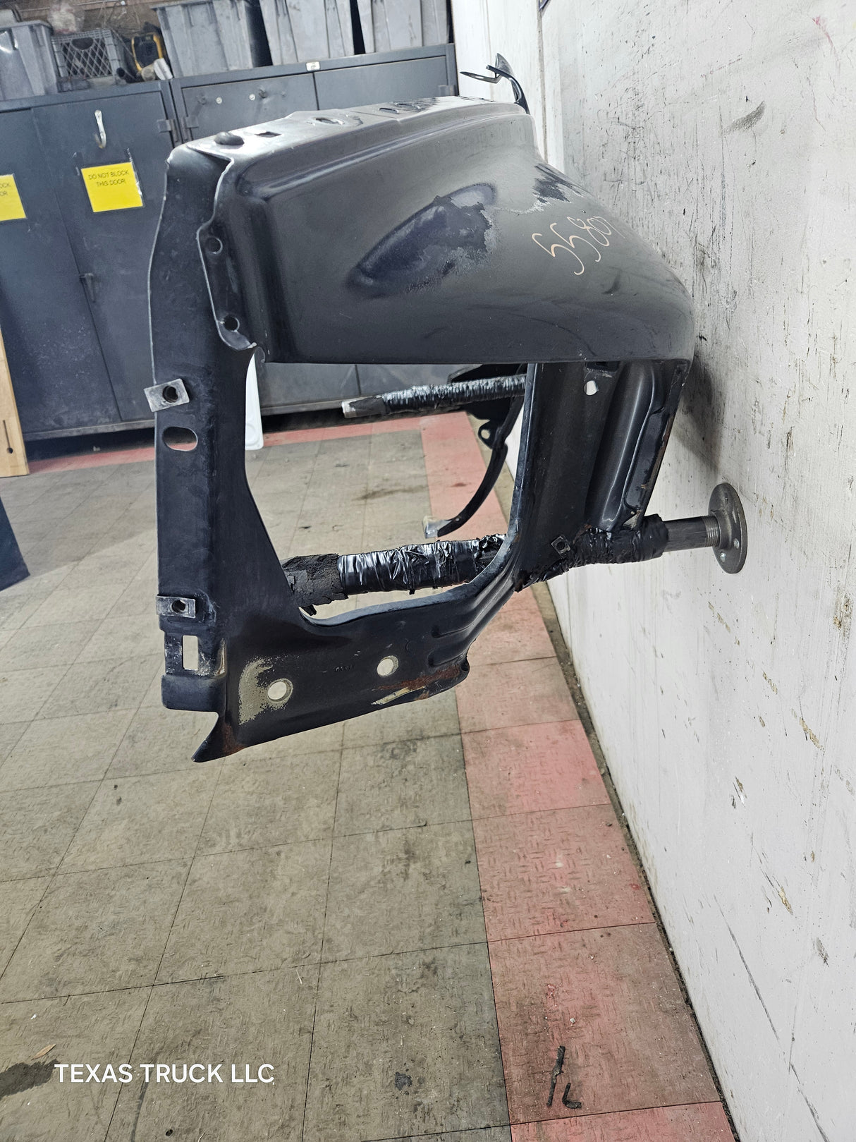 2003-2005 Dodge Ram 3rd Gen Driver Side Fender 1500 2500 3500 LH - Black