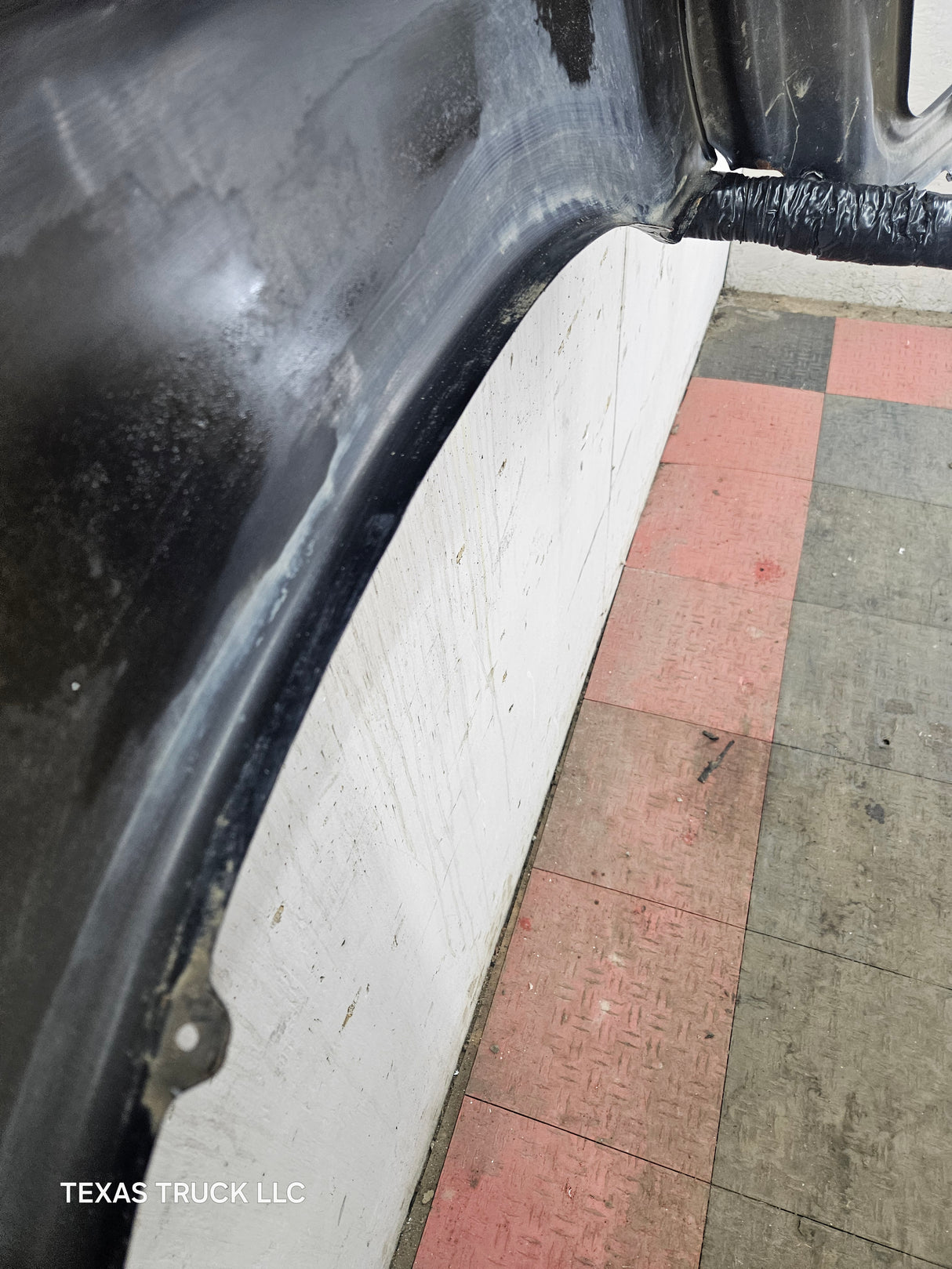 2003-2005 Dodge Ram 3rd Gen Driver Side Fender 1500 2500 3500 LH - Black