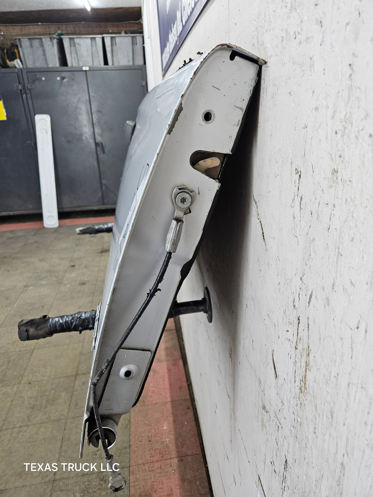 2003-2008 Dodge Ram 1500 2500 3500 3rd Gen Tailgate - Silver