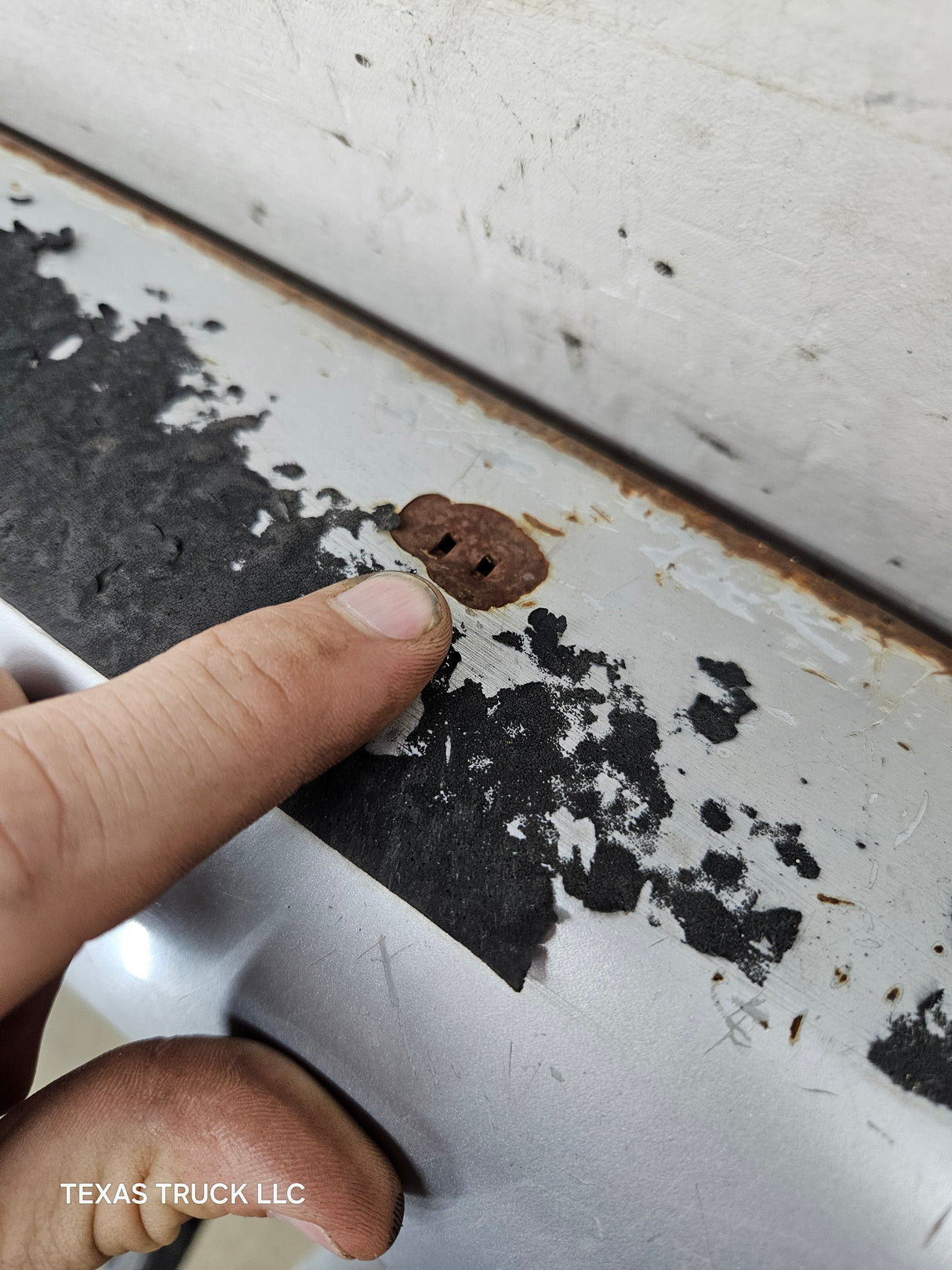 2003-2008 Dodge Ram 1500 2500 3500 3rd Gen Tailgate - Silver