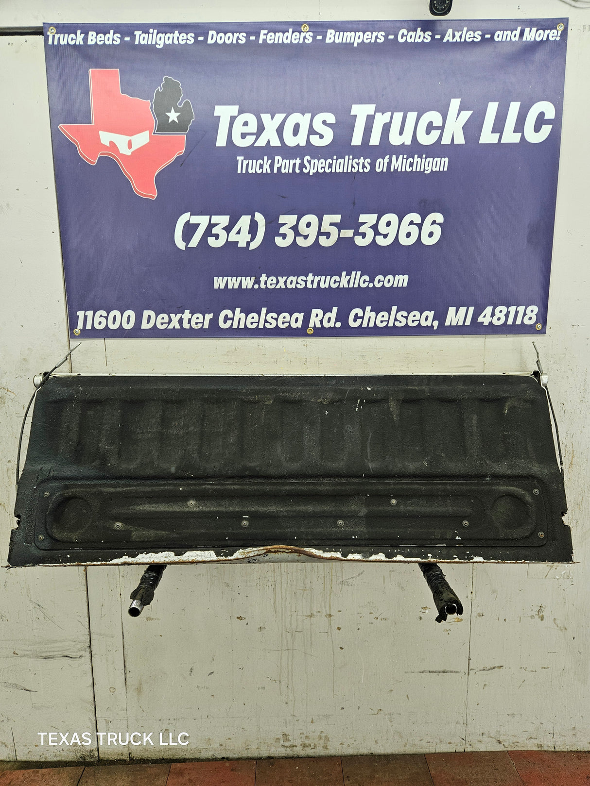 2003-2008 Dodge Ram 1500 2500 3500 3rd Gen Tailgate - Silver