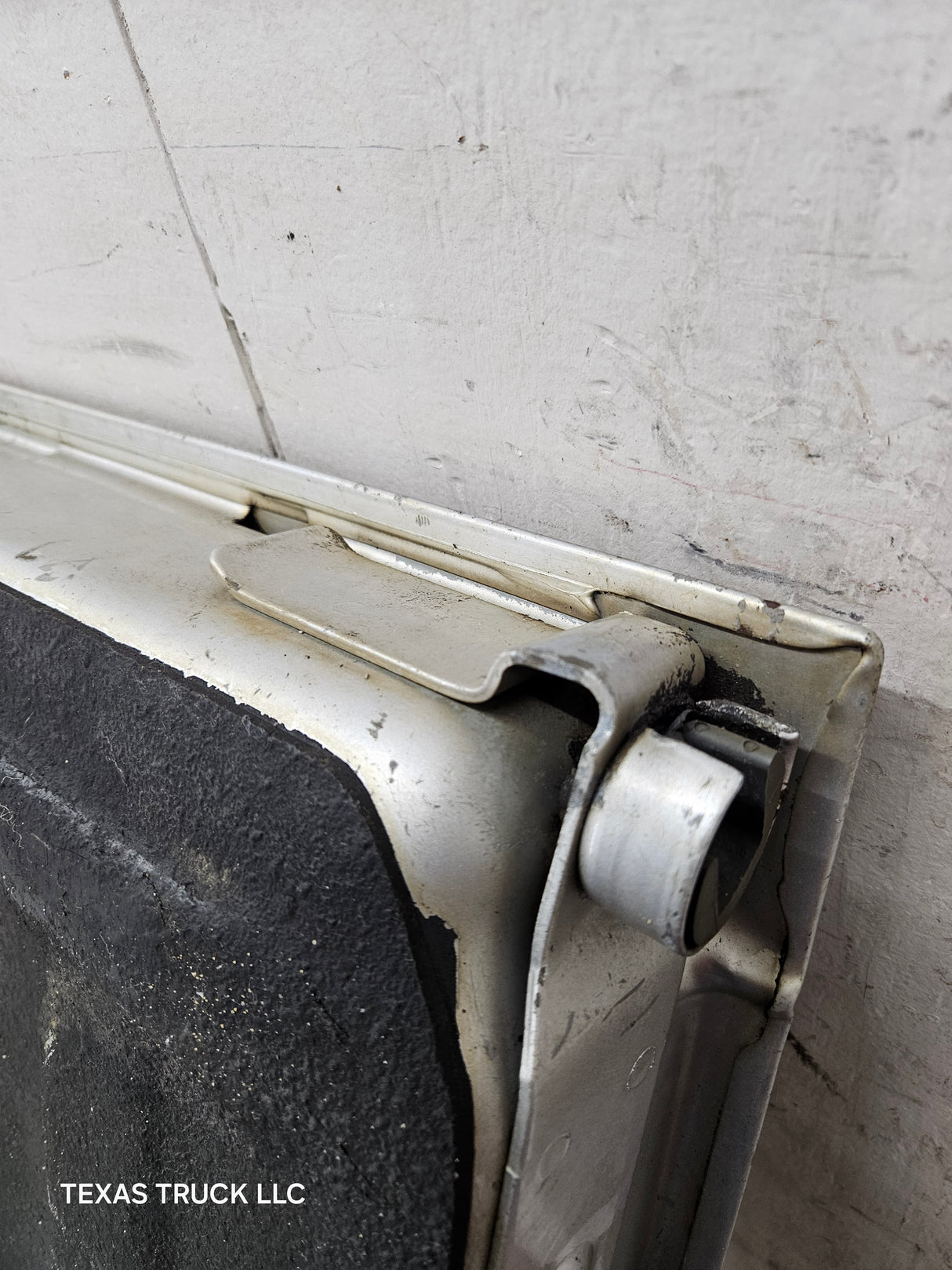 2003-2008 Dodge Ram 1500 2500 3500 3rd Gen Tailgate - Silver